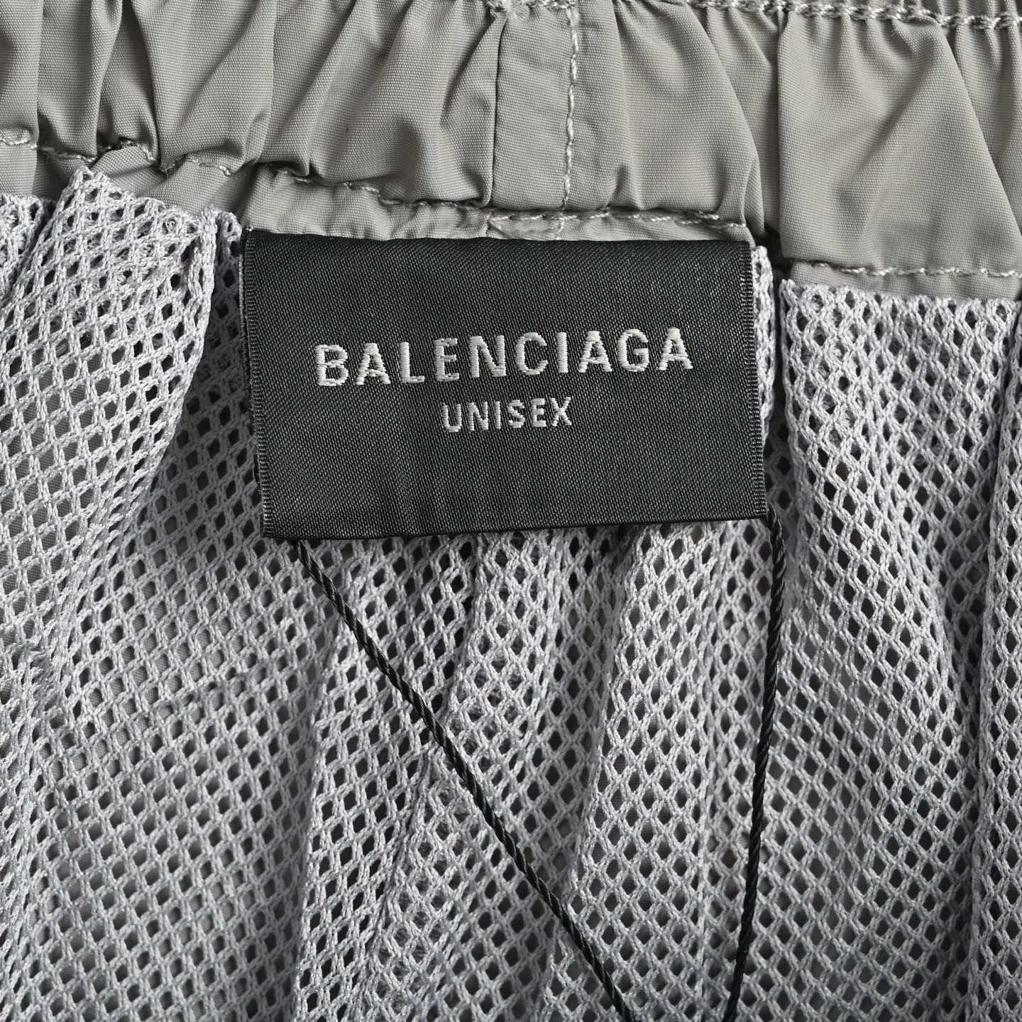 Balenciaga/巴黎世家 硅胶字母小标短裤 灰色-莆田鞋,莆田鞋货源,高仿鞋,高仿鞋货源,安福档口,莆田高仿鞋,莆田鞋批发,高仿鞋批发,莆田高仿运动鞋,高仿运动鞋,莆田运动鞋 Balenciaga/巴黎世家 硅胶字母小标短裤 灰色