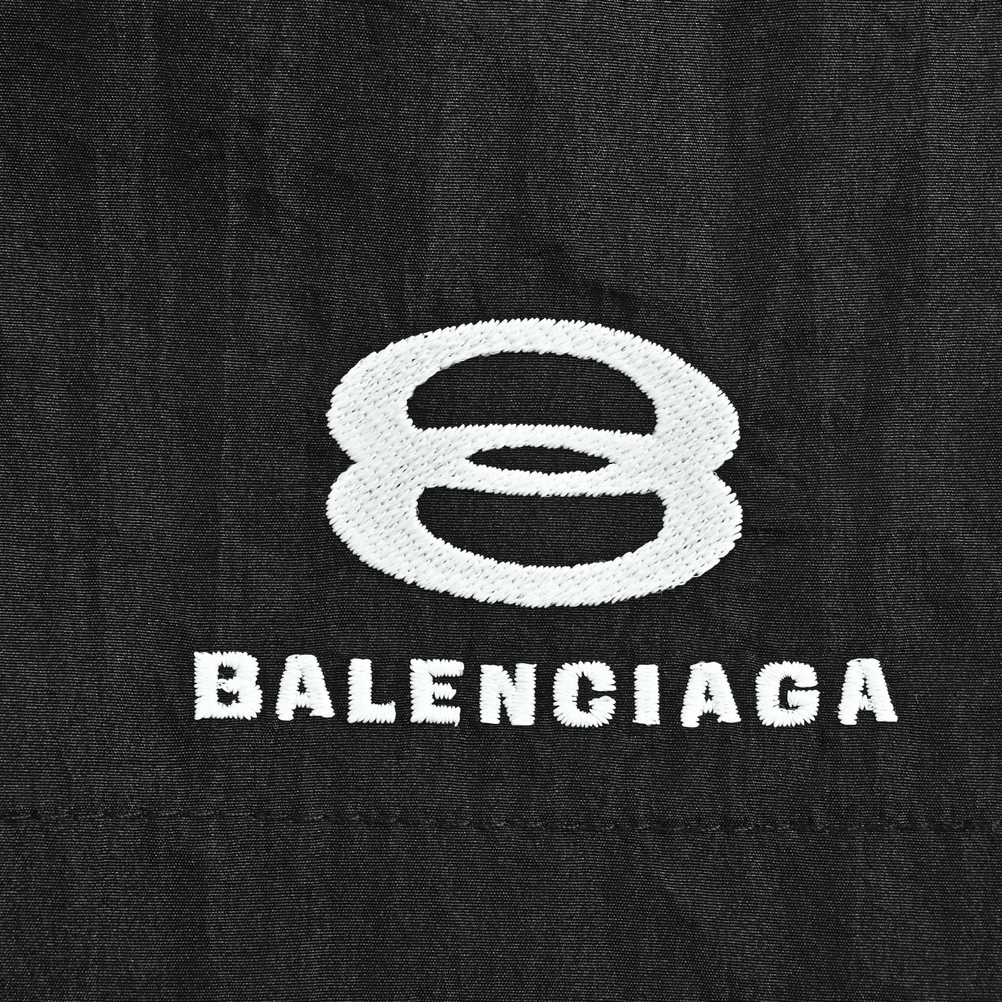 Balenciaga/巴黎世家 双环字母小标刺绣短 Balenciaga/巴黎世家 双环字母小标刺绣短
