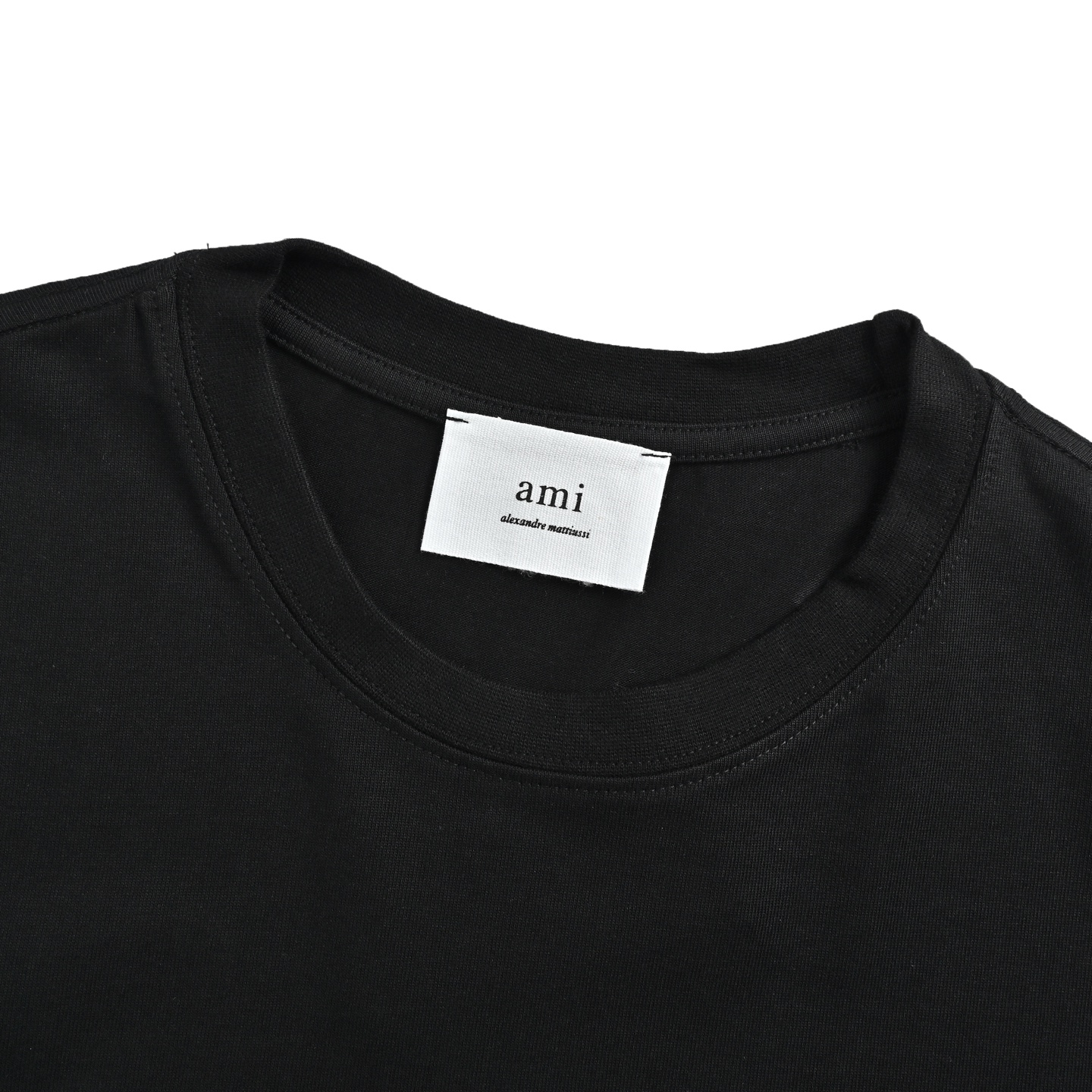 Ami Paris 植绒爱心章仔刺绣短袖-莆田鞋,莆田鞋货源,高仿鞋,高仿鞋货源,安福档口,莆田高仿鞋,莆田鞋批发,高仿鞋批发,莆田高仿运动鞋,高仿运动鞋,莆田运动鞋 Ami Paris 植绒爱心章仔刺绣短袖