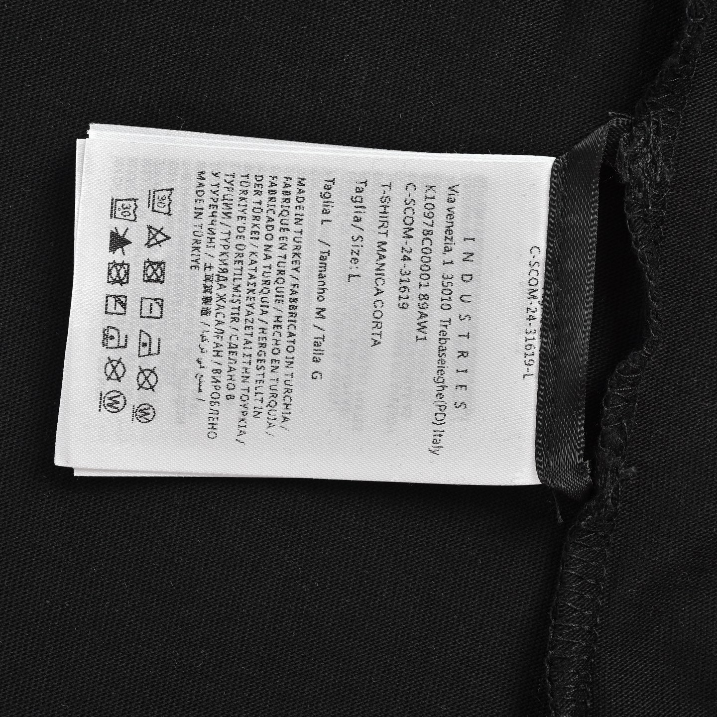 Moncler/蒙口 横字母印花短袖 Moncler/蒙口 横字母印花短袖