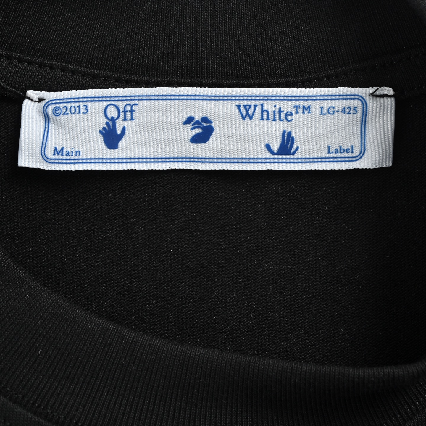 OFF WHITE 模糊油画箭头印花短袖 OFF WHITE 模糊油画箭头印花短袖