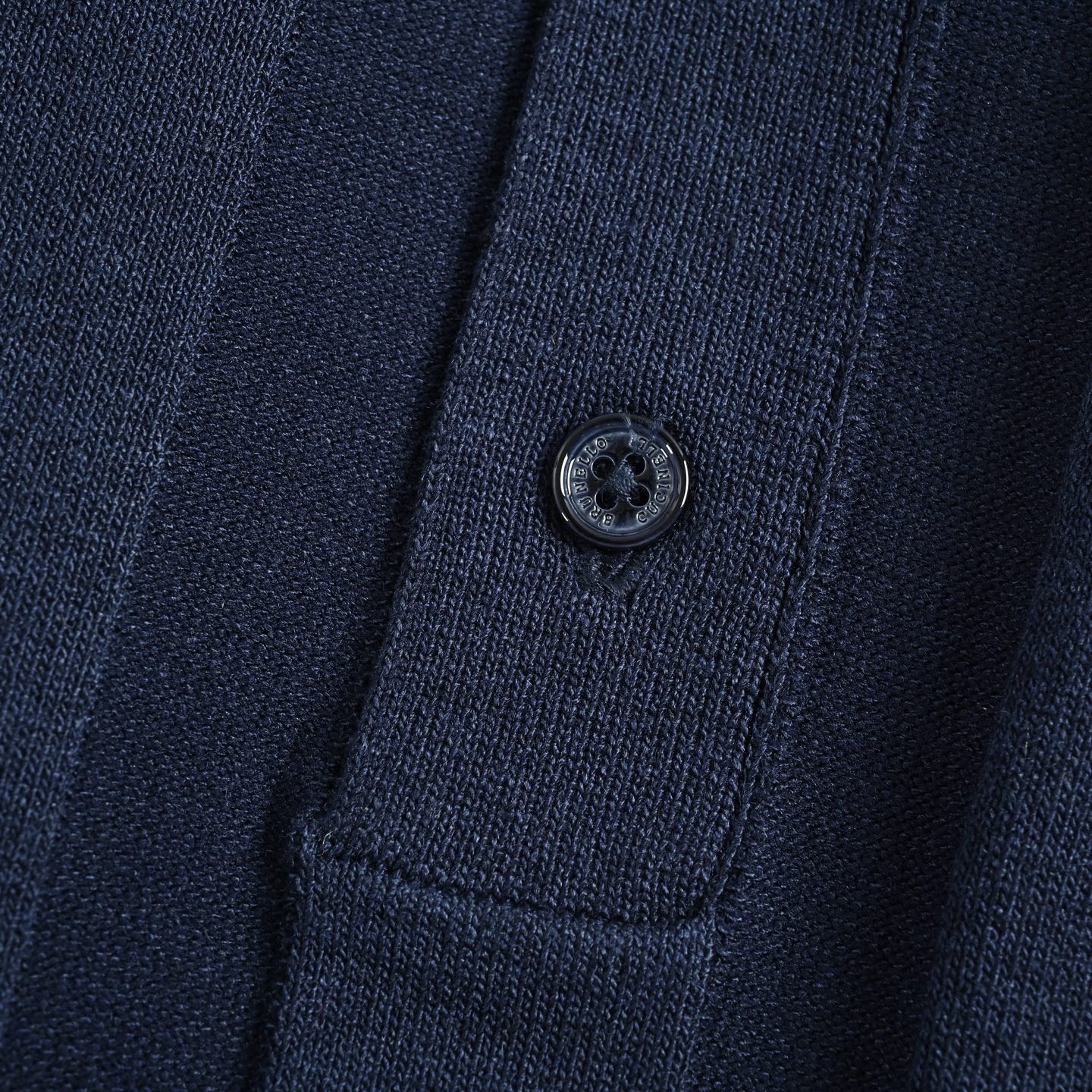 BRUNELLO CUCINELLI/BC纽扣罗纹亨利领针织短袖 麻杏色 藏青色