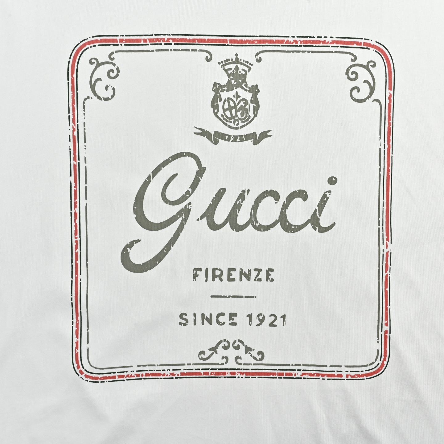 Gucci/古驰 26ss 复古徽标字母印花短袖 Gucci/古驰 26ss 复古徽标字母印花短袖