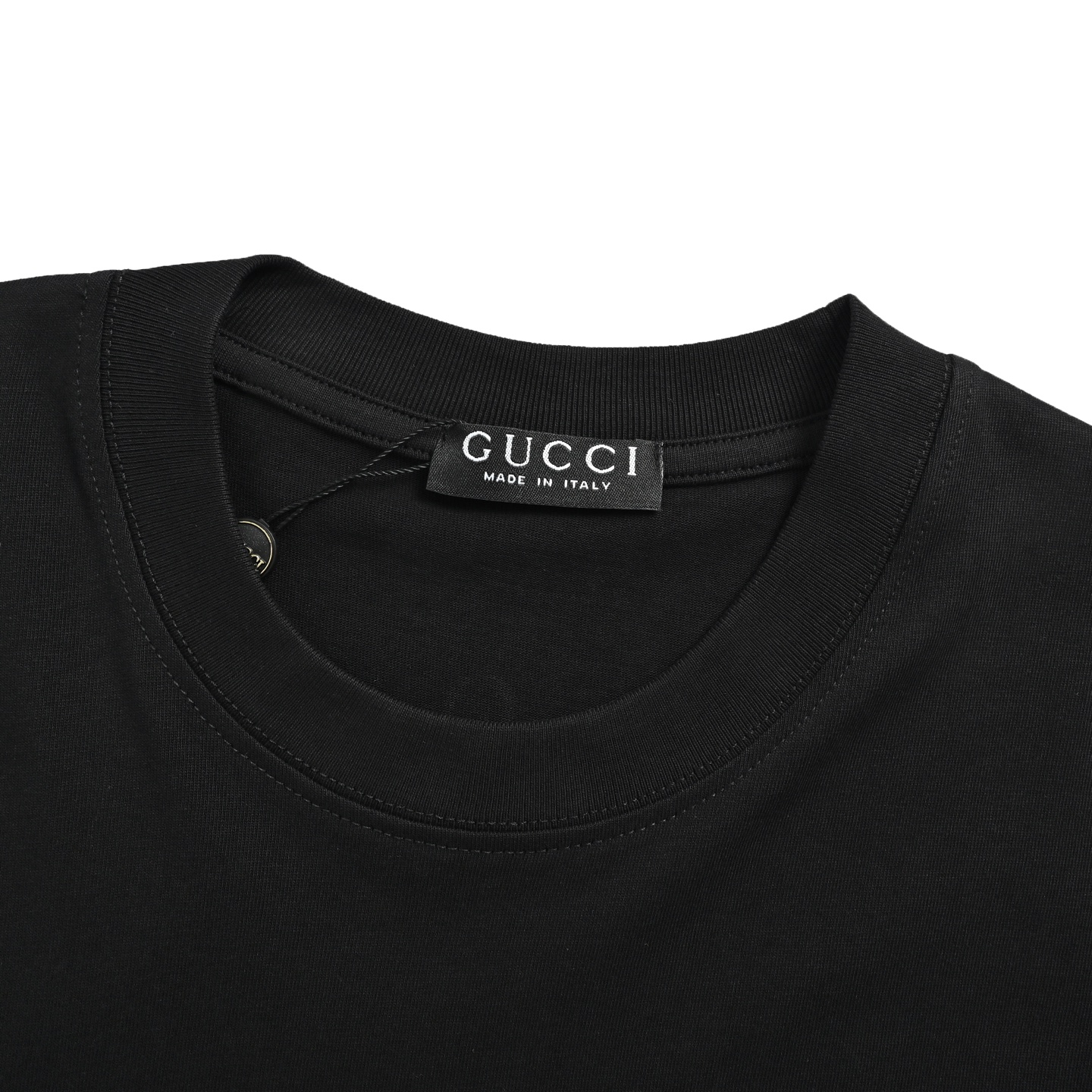 Gucci/古驰 红字压胶印花短袖 白色-Top High Quatity Cheap Sneakers Fashion Clothing Clothes Bags handbags Shoes of all Brand wholesale With The best Quality And Beautiful Price from China Factory Chinese suppliers wholesaler seller Gucci/古驰 红字压胶印花短袖 白色