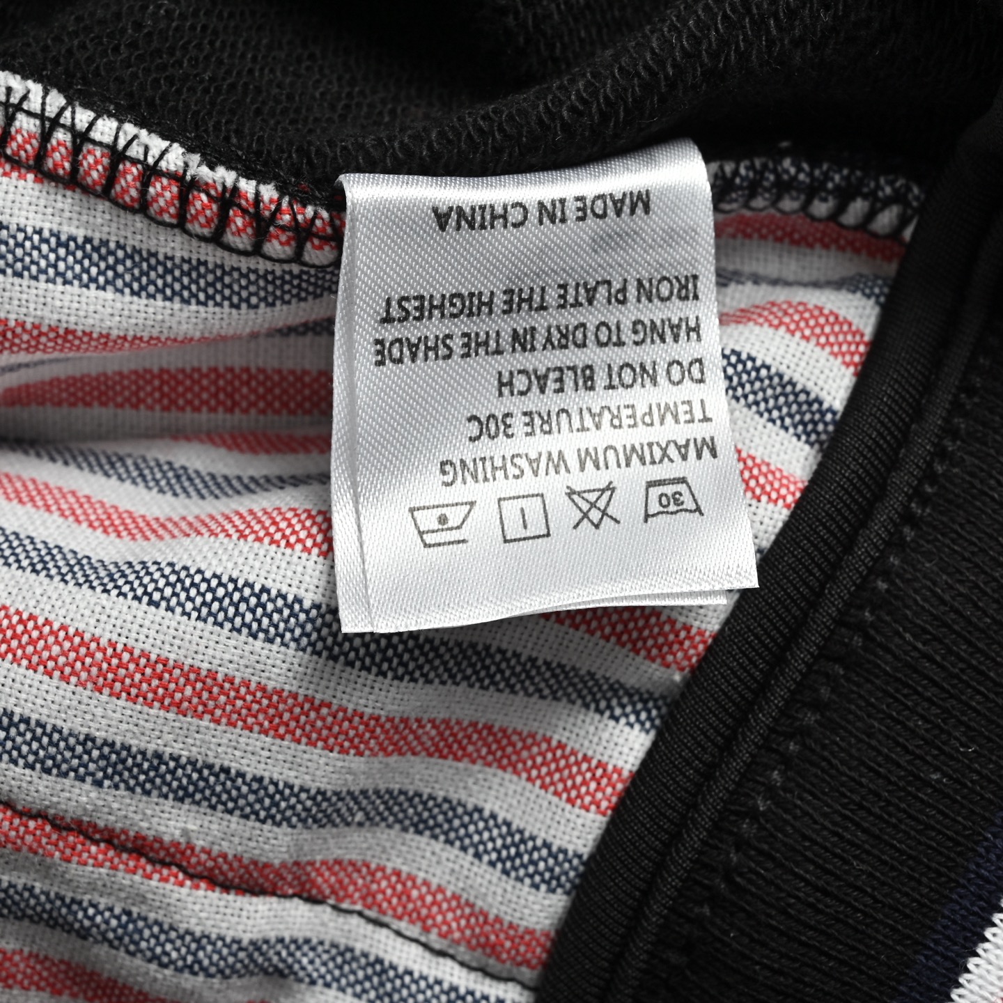 Thom Browne/汤姆布朗 经典色织四杠短裤 TB经典版型 Thom Browne/汤姆布朗 经典色织四杠短裤 TB经典版型