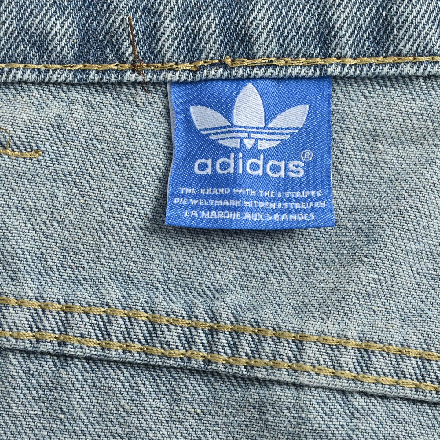 ADIDAS阿迪达 ORIGINALS DENIMJOGGERS弯刀牛仔裤-Top High Quatity Cheap Sneakers Fashion Clothing Clothes Bags handbags Shoes of all Brand wholesale With The best Quality And Beautiful Price from China Factory Chinese suppliers wholesaler seller ADIDAS阿迪达 ORIGINALS DENIMJOGGERS弯刀牛仔裤