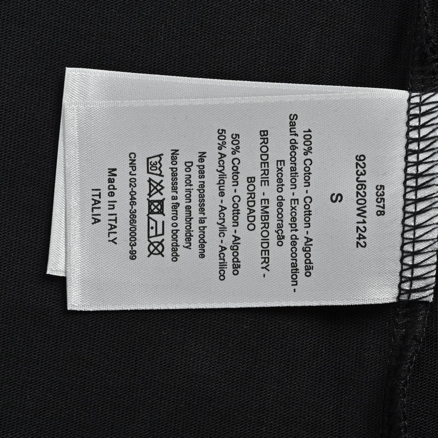 Dior/迪奥 贴布字母logo刺绣短袖 黑色 白色-Chinese UA Cheap High Quatity Brand Clothes Bags handbags Sneakers wholesale wholesaler seller from China Factory suppliers Fashion Clothing Shoes best Quality Beautiful Price Dior/迪奥 贴布字母logo刺绣短袖 黑色 白色