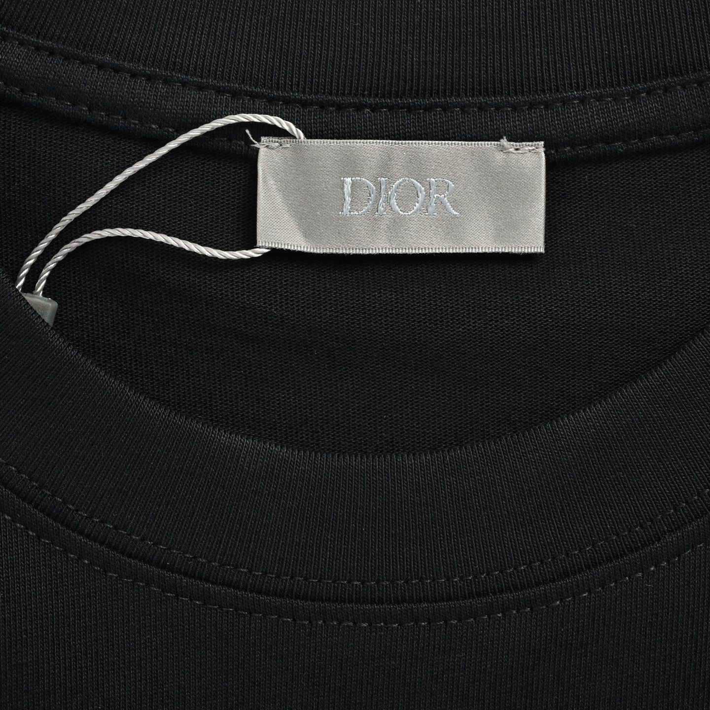 Dior/迪奥 毛绒字母logo短袖 黑色 白色-Top High Quatity Cheap Sneakers Fashion Clothing Clothes Bags handbags Shoes of all Brand wholesale With The best Quality And Beautiful Price from China Factory Chinese suppliers wholesaler seller Dior/迪奥 毛绒字母logo短袖 黑色 白色