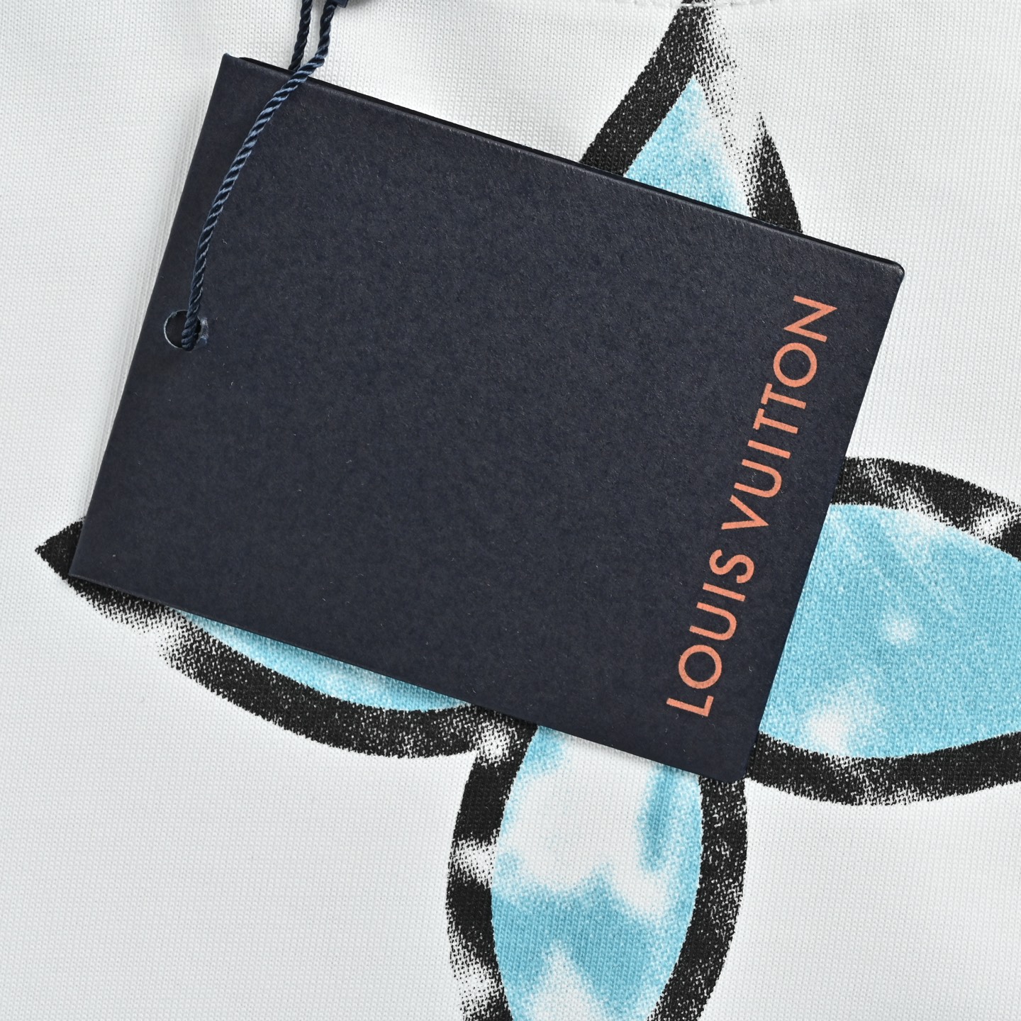 Louis Vuitton/路易威登 满印斑驳老花印花短袖 白色 黑色-莆田鞋,莆田鞋货源,高仿鞋,高仿鞋货源,安福档口,莆田高仿鞋,莆田鞋批发,高仿鞋批发,莆田高仿运动鞋,高仿运动鞋,莆田运动鞋 Louis Vuitton/路易威登 满印斑驳老花印花短袖 白色 黑色