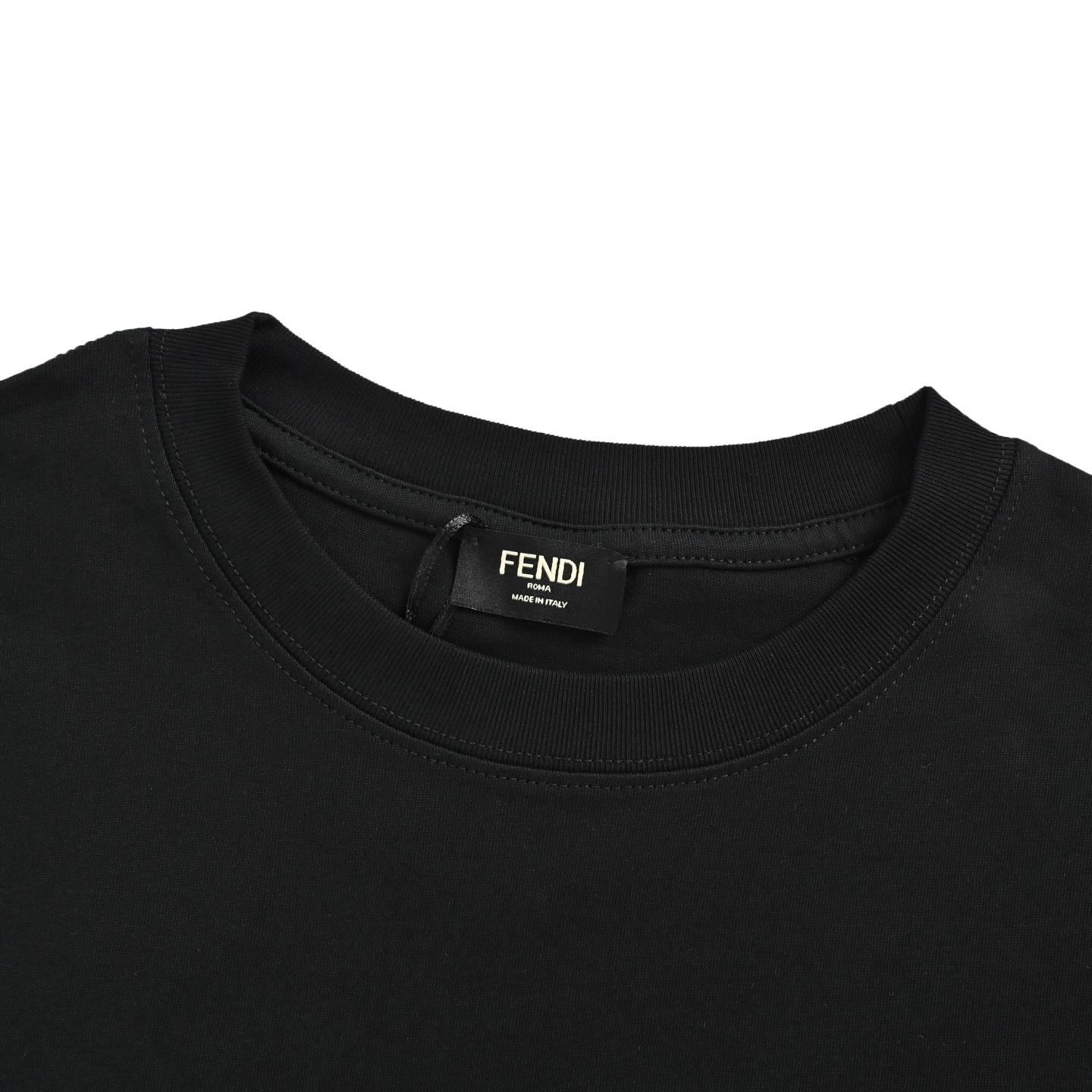 Fendi/芬迪 怪兽小眼睛刺绣短袖 黑色 白色 Fendi/芬迪 怪兽小眼睛刺绣短袖 黑色 白色