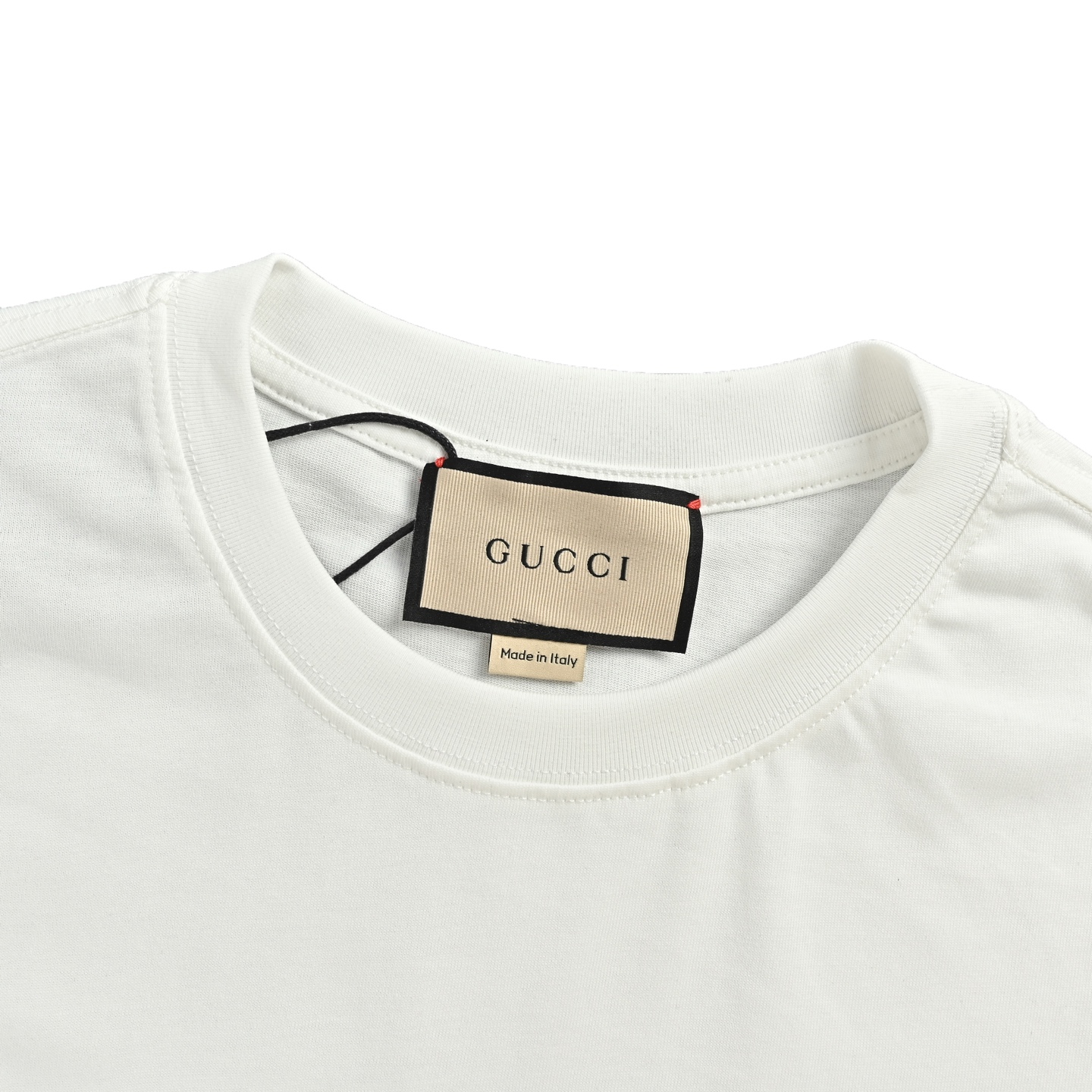Gucci/古驰 粉色字母logo刺绣短袖 黑色 白色 米白
