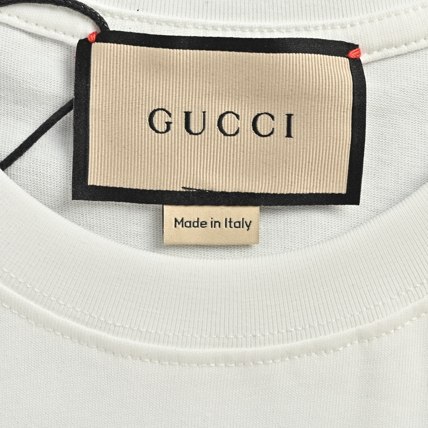 Gucci/古驰 粉色字母logo刺绣短袖 黑色 白色 米白