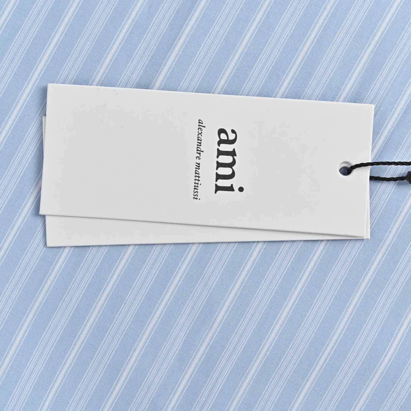 Ami Paris 蓝竖条纹绣花长袖衬衫-Top High Quatity Cheap Sneakers Fashion Clothing Clothes Bags handbags Shoes of all Brand wholesale With The best Quality And Beautiful Price from China Factory Chinese suppliers wholesaler seller Ami Paris 蓝竖条纹绣花长袖衬衫