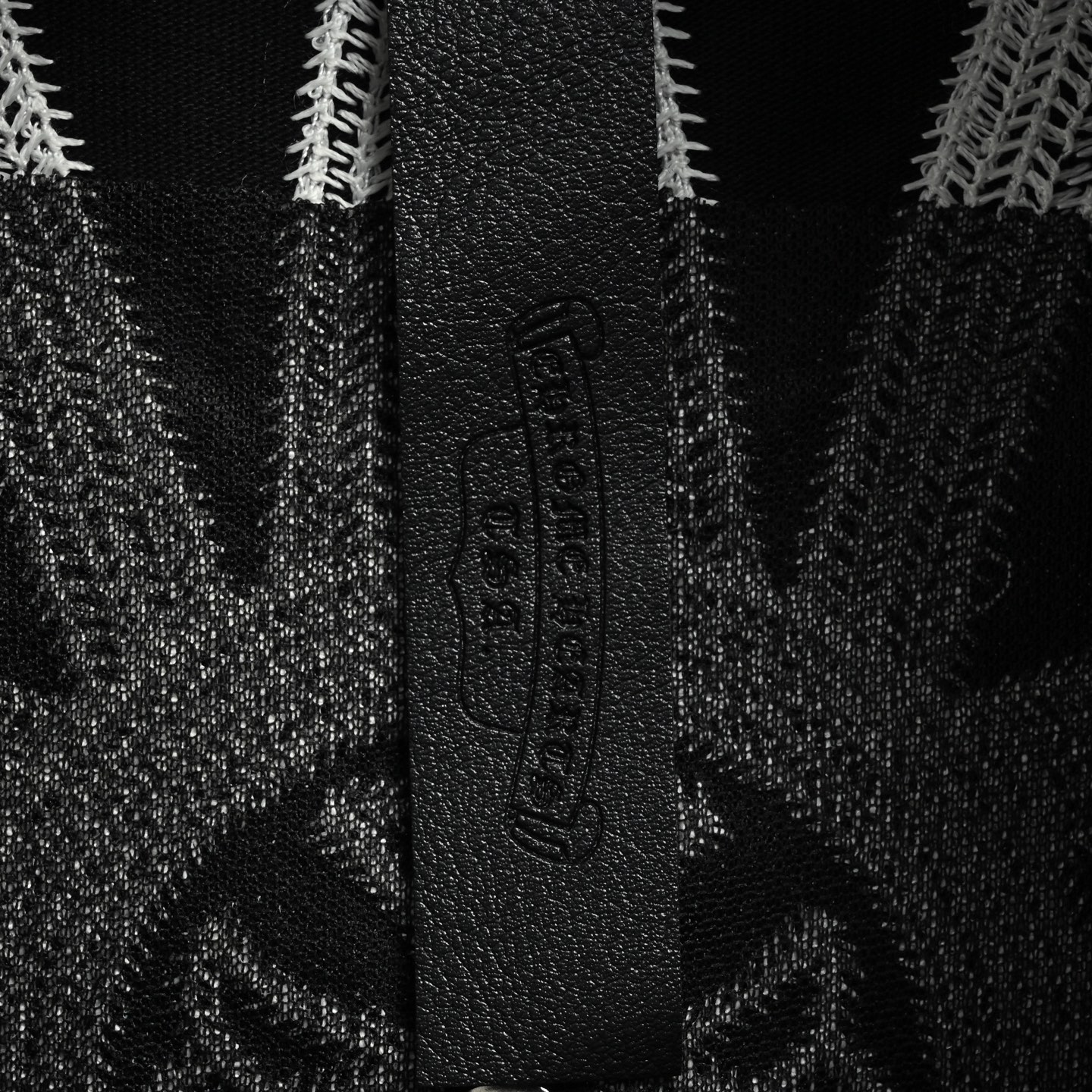 Chrome Hearts/克罗心 温感变色刺绣五金logo短袖 黑色 白色