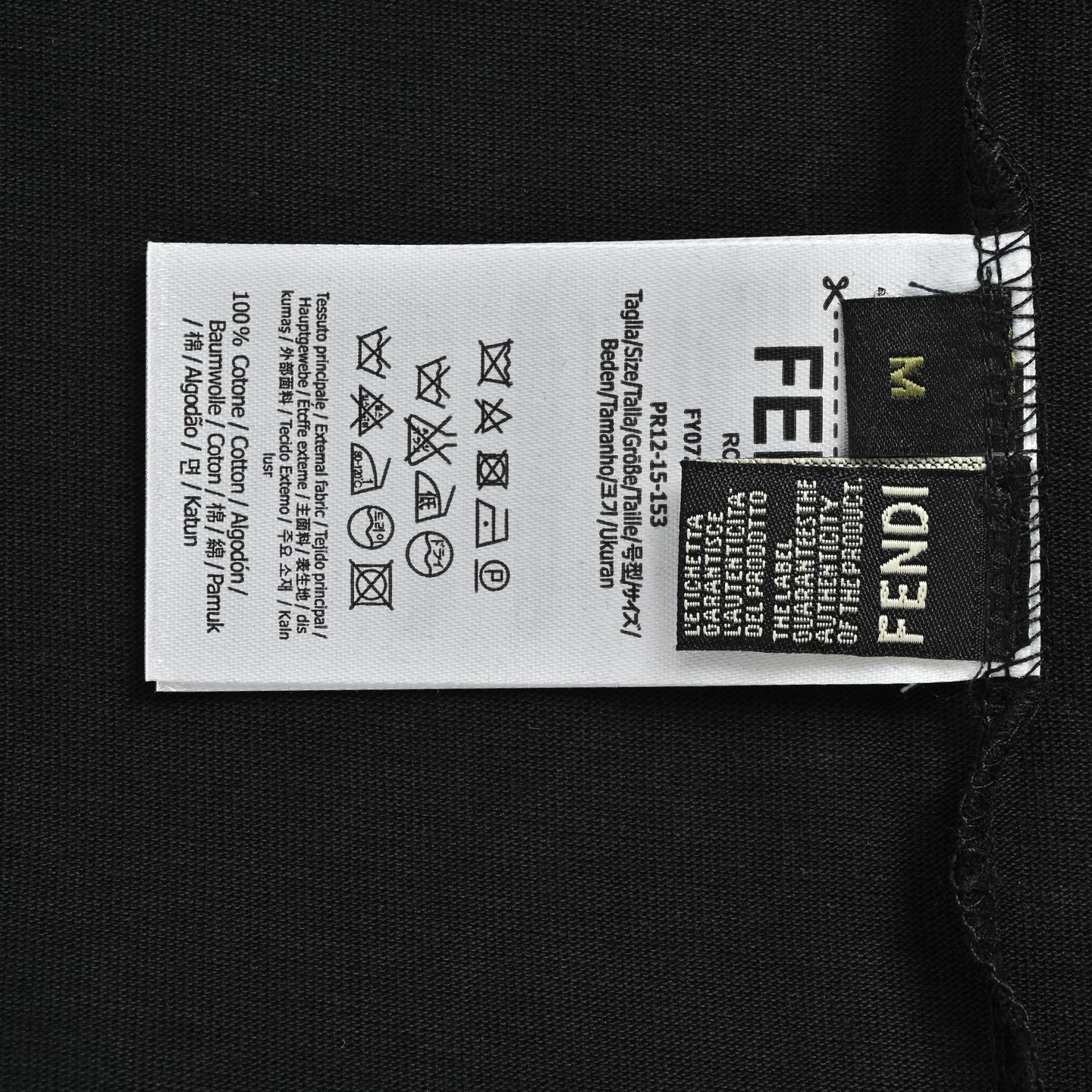 Fendi/芬迪 26ss 蓝字母刺绣短袖 轻奢主义 黑色/白色 Fendi/芬迪 26ss 蓝字母刺绣短袖 轻奢主义 黑色/白色