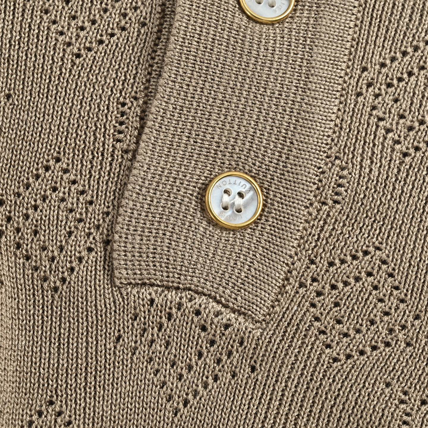 Louis Vuitton/路易威登 26ss 镂空老花针织Polo短袖 绿色/蓝色-莆田鞋,莆田鞋货源,高仿鞋,高仿鞋货源,安福档口,莆田高仿鞋,莆田鞋批发,高仿鞋批发,莆田高仿运动鞋,高仿运动鞋,莆田运动鞋 Louis Vuitton/路易威登 26ss 镂空老花针织Polo短袖 绿色/蓝色