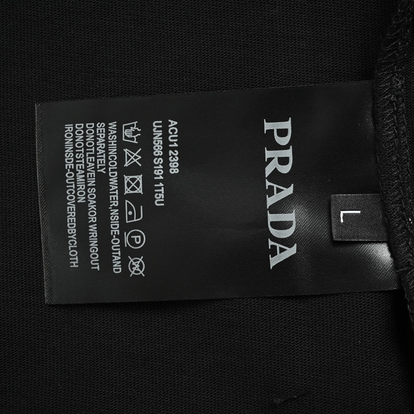 Prada/普拉达 25ss 三角皇冠短袖