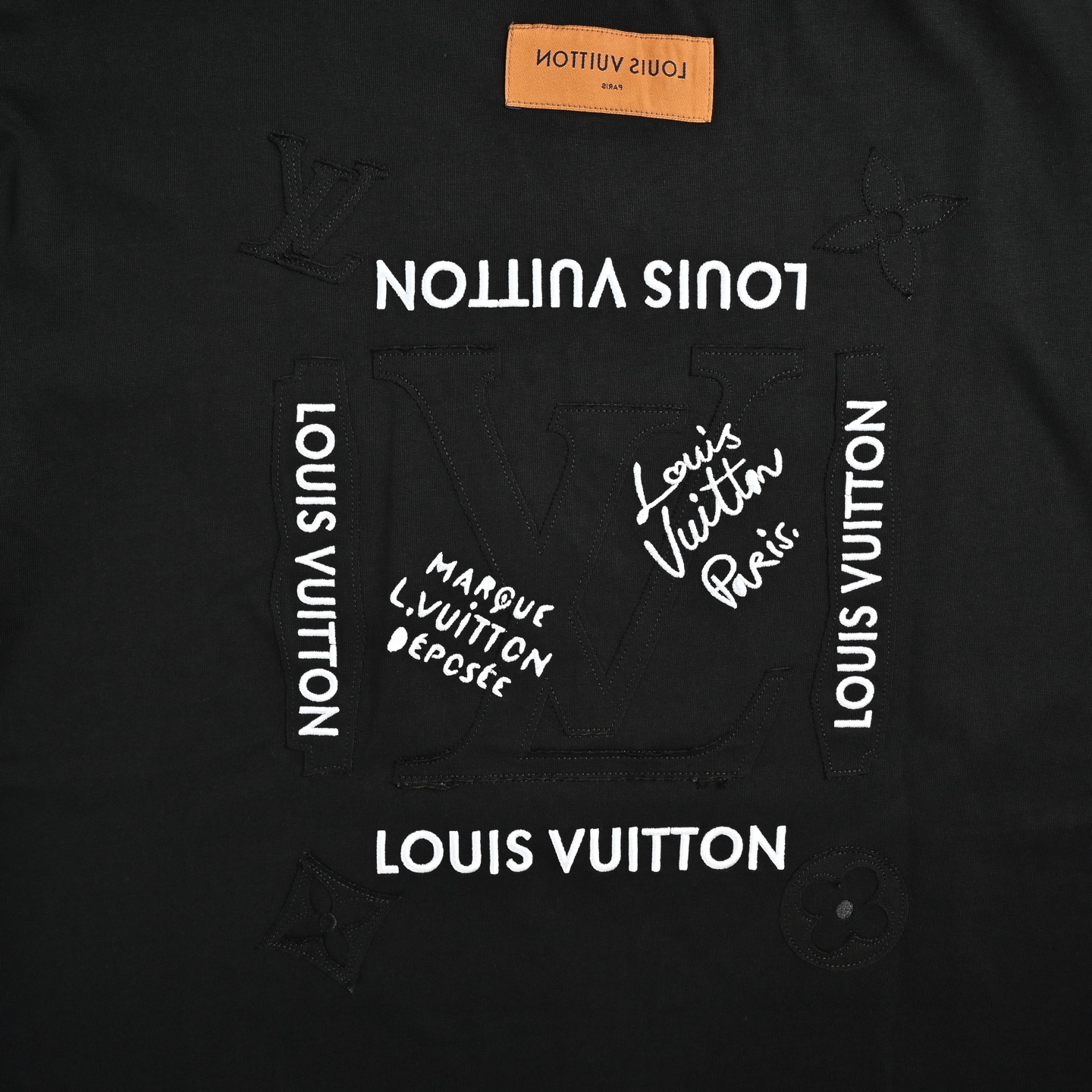Louis Vuitton/路易威登 贴布字母logo刺绣短袖 黑色/白色-Chinese UA Cheap High Quatity Brand Clothes Bags handbags Sneakers wholesale wholesaler seller from China Factory suppliers Fashion Clothing Shoes best Quality Beautiful Price Louis Vuitton/路易威登 贴布字母logo刺绣短袖 黑色/白色