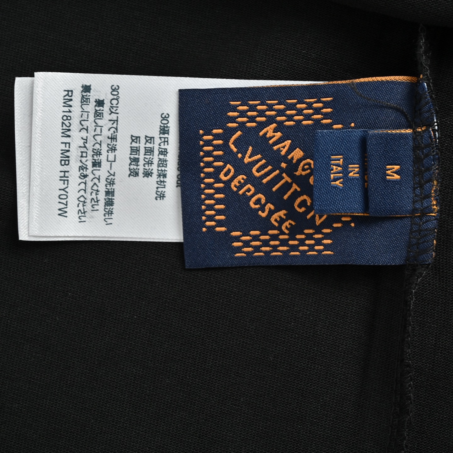 Louis Vuitton/路易威登 贴布字母logo刺绣短袖 黑色/白色-Chinese UA Cheap High Quatity Brand Clothes Bags handbags Sneakers wholesale wholesaler seller from China Factory suppliers Fashion Clothing Shoes best Quality Beautiful Price Louis Vuitton/路易威登 贴布字母logo刺绣短袖 黑色/白色
