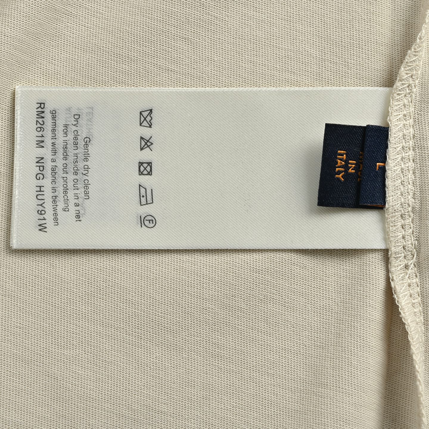Louis Vuitton/路易威登 刺绣小标短袖-Top High Quatity Cheap Sneakers Fashion Clothing Clothes Bags handbags Shoes of all Brand wholesale With The best Quality And Beautiful Price from China Factory Chinese suppliers wholesaler seller Louis Vuitton/路易威登 刺绣小标短袖