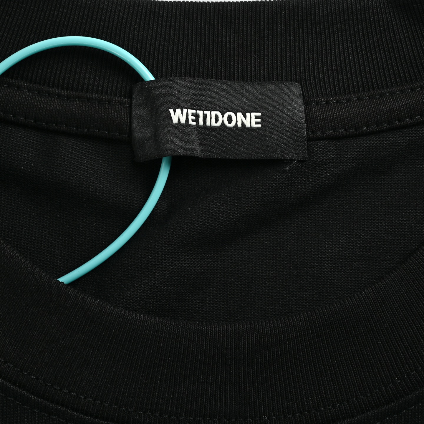 WE11DONE 领口LOGO字母印花百搭短袖 黑色 白色-Top High Quatity Cheap Sneakers Fashion Clothing Clothes Bags handbags Shoes of all Brand wholesale With The best Quality And Beautiful Price from China Factory Chinese suppliers wholesaler seller WE11DONE 领口LOGO字母印花百搭短袖 黑色 白色