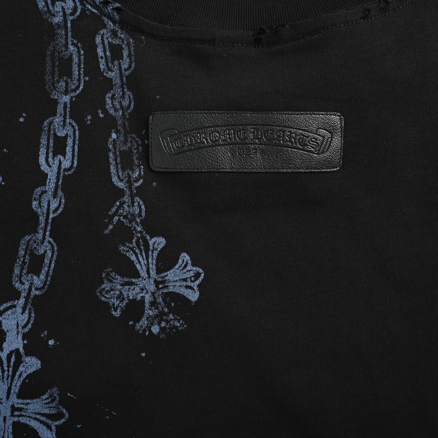 Chrome Hearts/克罗心 五金别针吊坠锁链印花短袖 黑色 白色-Chinese UA Cheap High Quatity Brand Clothes Bags handbags Sneakers wholesale wholesaler seller from China Factory suppliers Fashion Clothing Shoes best Quality Beautiful Price Chrome Hearts/克罗心 五金别针吊坠锁链印花短袖 黑色 白色