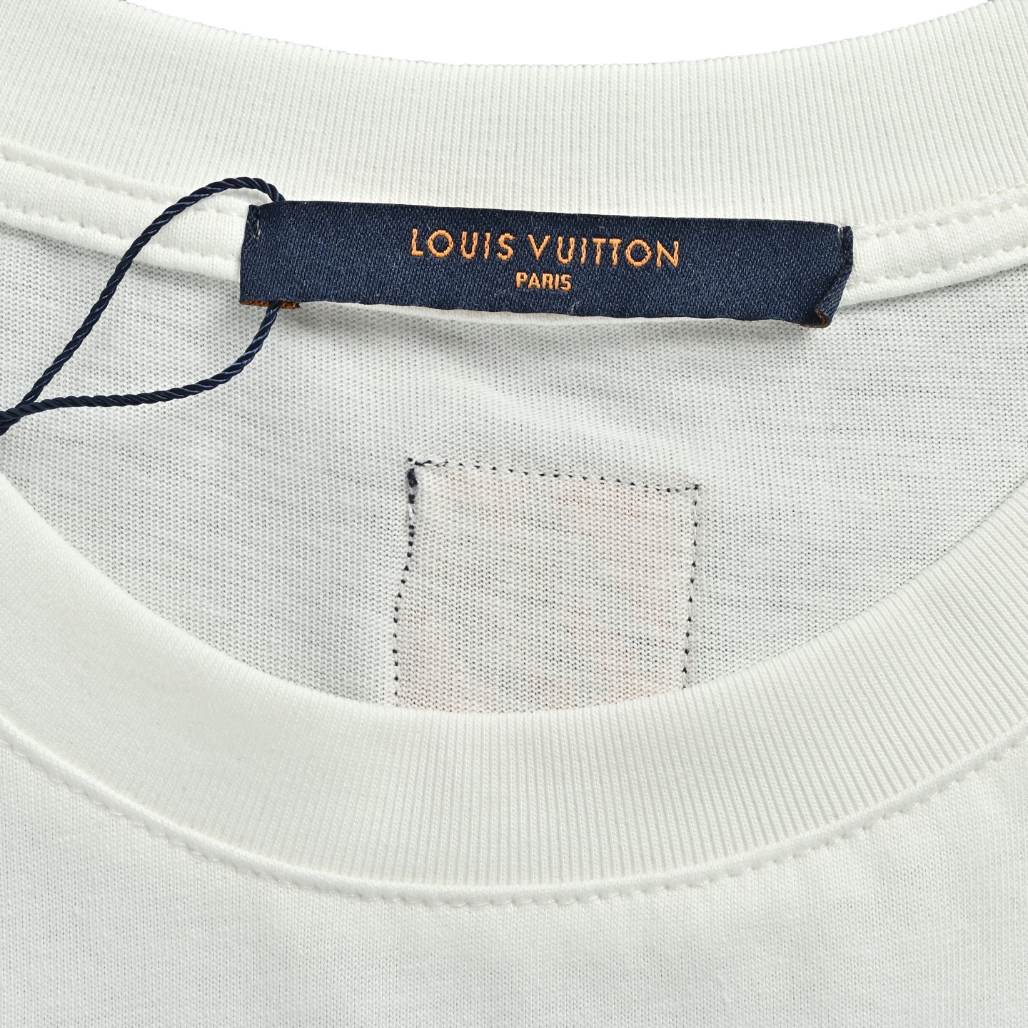 Louis Vuitton/路易威登 26ss 植绒老花镂空渐变短袖
