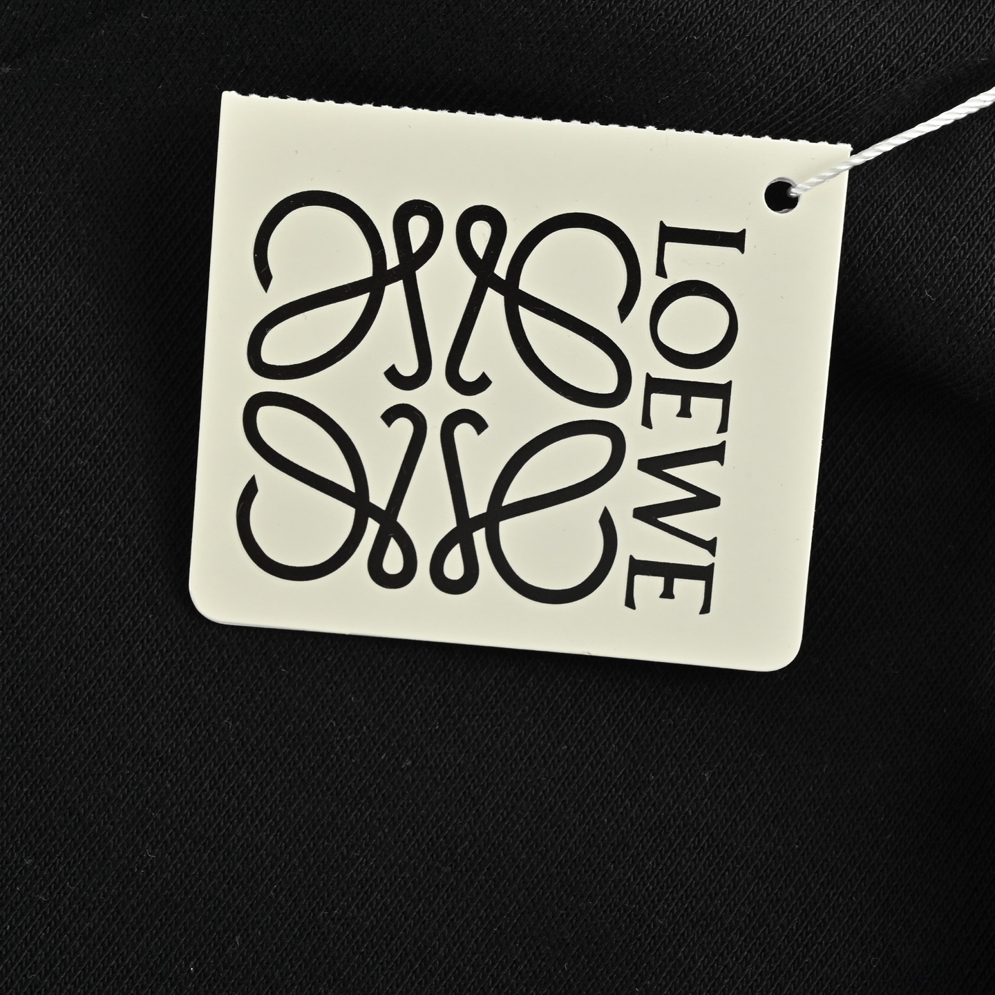 Loewe/罗意威 缝线皮革立体logo短裤 罗意威新款短裤-Top High Quatity Cheap Sneakers Fashion Clothing Clothes Bags handbags Shoes of all Brand wholesale With The best Quality And Beautiful Price from China Factory Chinese suppliers wholesaler seller Loewe/罗意威 缝线皮革立体logo短裤 罗意威新款短裤