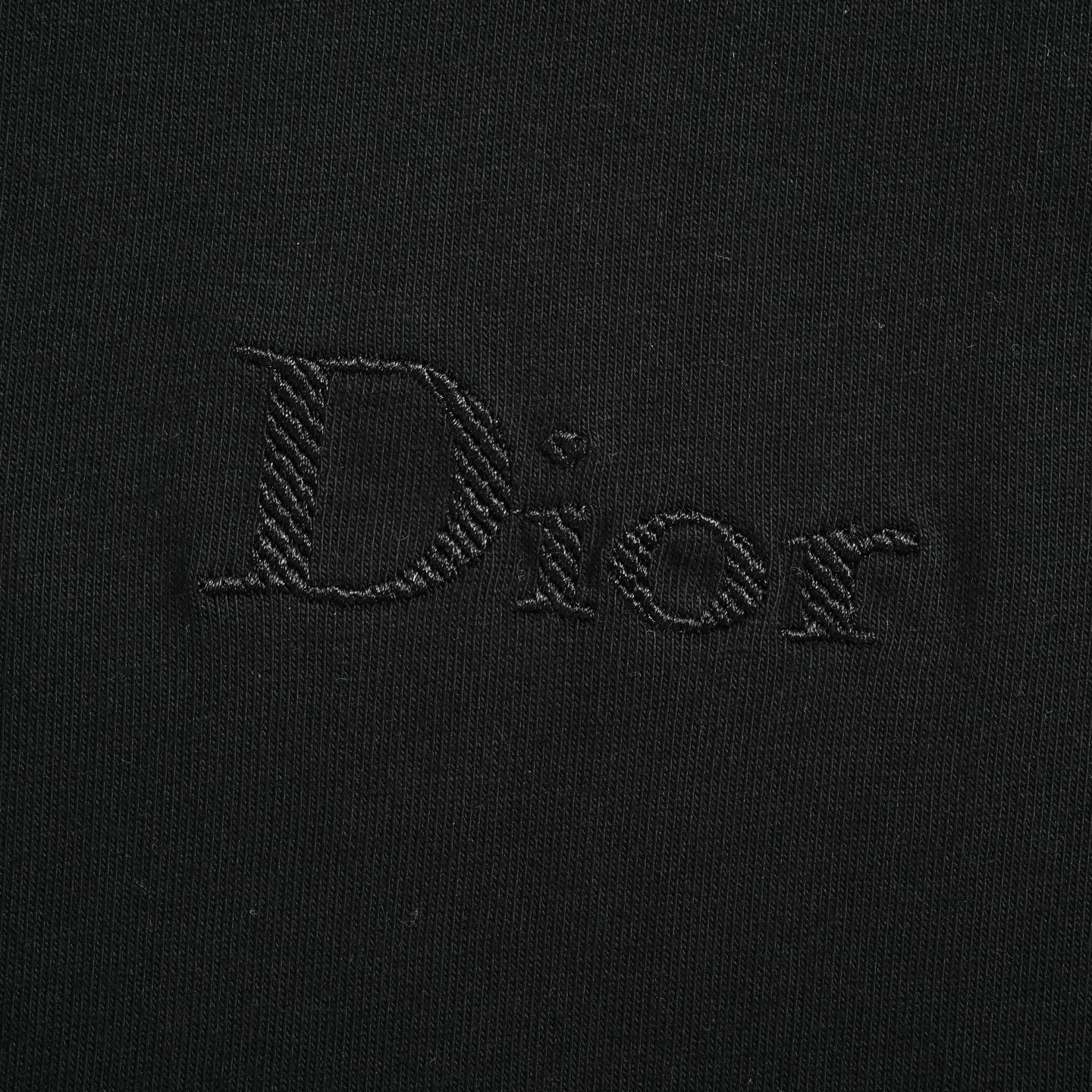 Dior/迪奥 胸口暗纹字母刺绣短袖 Dior这款LOGO刺绣短袖T恤-莆田鞋,莆田鞋货源,高仿鞋,高仿鞋货源,安福档口,莆田高仿鞋,莆田鞋批发,高仿鞋批发,莆田高仿运动鞋,高仿运动鞋,莆田运动鞋 Dior/迪奥 胸口暗纹字母刺绣短袖 Dior这款LOGO刺绣短袖T恤