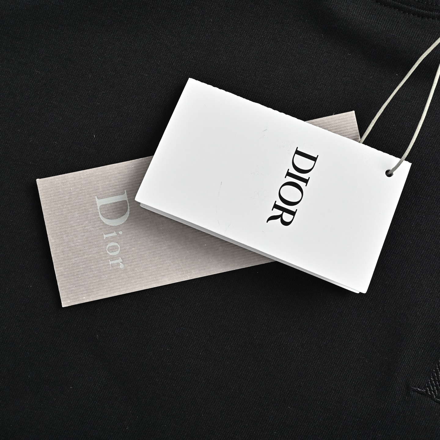 Dior/迪奥 胸口暗纹字母刺绣短袖 Dior这款LOGO刺绣短袖T恤-莆田鞋,莆田鞋货源,高仿鞋,高仿鞋货源,安福档口,莆田高仿鞋,莆田鞋批发,高仿鞋批发,莆田高仿运动鞋,高仿运动鞋,莆田运动鞋 Dior/迪奥 胸口暗纹字母刺绣短袖 Dior这款LOGO刺绣短袖T恤