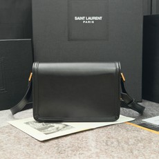 𝑺𝑶𝑳𝑭𝑬𝑹𝑰𝑵𝑶 𝑩𝑶𝑿 】 黑色色金扣_大23小号19cm 必火爆款,还没上市就攻陷了整个时尚圈,怀 𝑺𝑶𝑳𝑭𝑬𝑹𝑰𝑵𝑶 𝑩𝑶𝑿 】 黑色色金扣_大23小号19cm 必火爆款,还没上市就攻陷了整个时尚圈,怀