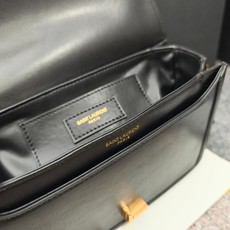 𝑺𝑶𝑳𝑭𝑬𝑹𝑰𝑵𝑶 𝑩𝑶𝑿 】 黑色色金扣_大23小号19cm 必火爆款,还没上市就攻陷了整个时尚圈,怀 𝑺𝑶𝑳𝑭𝑬𝑹𝑰𝑵𝑶 𝑩𝑶𝑿 】 黑色色金扣_大23小号19cm 必火爆款,还没上市就攻陷了整个时尚圈,怀