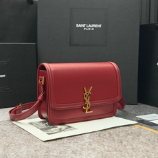 𝑺𝑶𝑳𝑭𝑬𝑹𝑰𝑵𝑶 𝑩𝑶𝑿 】 酒红金扣_大23小号19cm 必火爆款,还没上市就攻陷了整个时尚圈,怀旧 𝑺𝑶𝑳𝑭𝑬𝑹𝑰𝑵𝑶 𝑩𝑶𝑿 】 酒红金扣_大23小号19cm 必火爆款,还没上市就攻陷了整个时尚圈,怀旧