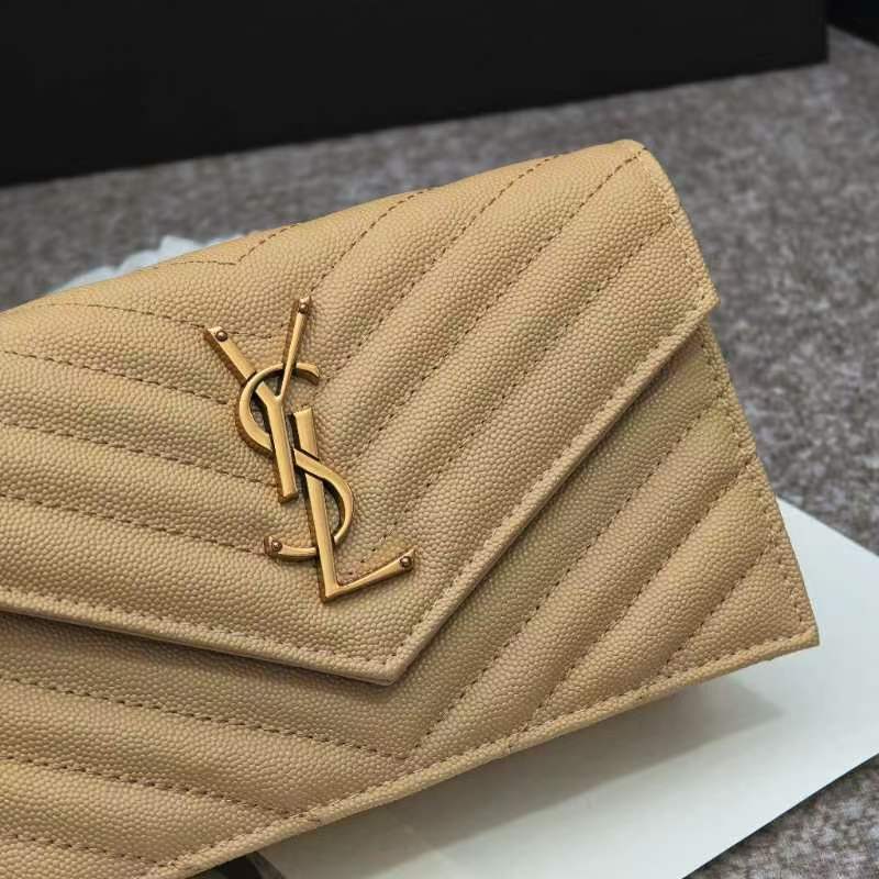 💗Y-woc包 🐑羊皮 百搭款 实用型❣️肩带拆掉可直接当手包用，内置 拉链袋 多个卡位 型号：7429