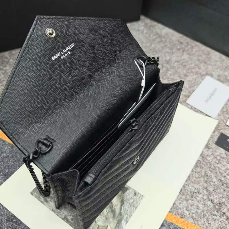 💗Y-woc包 🐑羊皮 百搭款 实用型❣️肩带拆掉可直接当手包用，内置 拉链袋 多个卡位 型号：7429