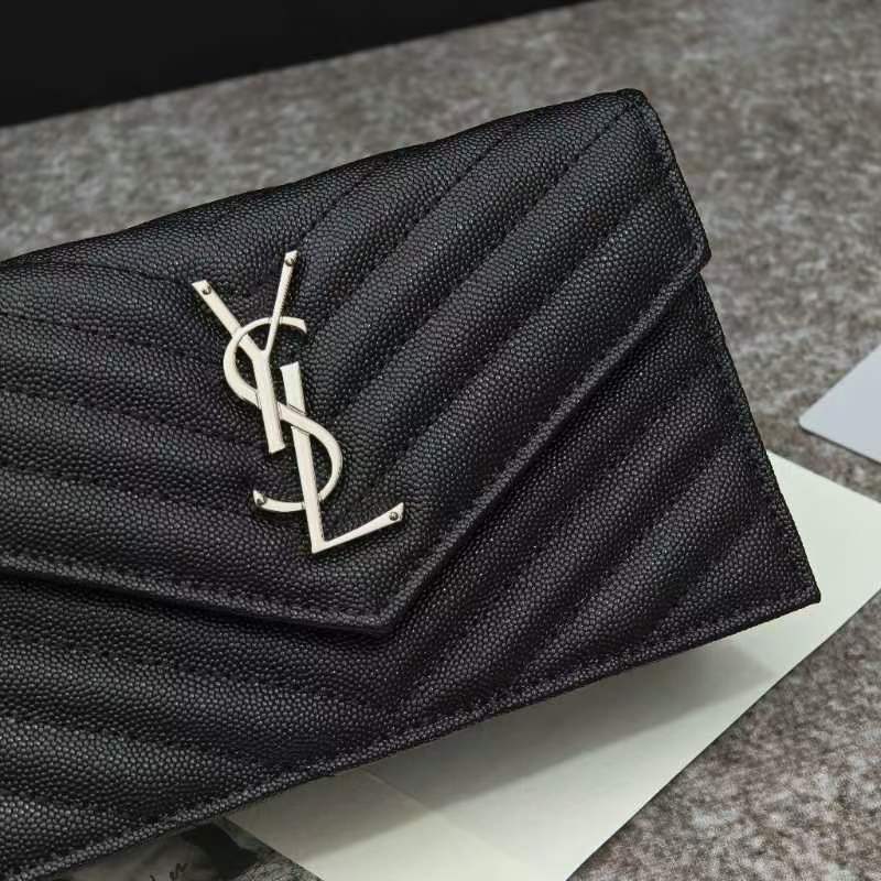 💗Y-woc包 🐑羊皮 百搭款 实用型❣️肩带拆掉可直接当手包用，内置 拉链袋 多个卡位 型号：7429