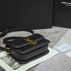 𝑺𝑶𝑳𝑭𝑬𝑹𝑰𝑵𝑶 𝑩𝑶𝑿 】 黑色麂皮大小号19cm 必火爆款,还没上市就攻陷了整个时尚圈,怀旧左岸, 𝑺𝑶𝑳𝑭𝑬𝑹𝑰𝑵𝑶 𝑩𝑶𝑿 】 黑色麂皮大小号19cm 必火爆款,还没上市就攻陷了整个时尚圈,怀旧左岸,