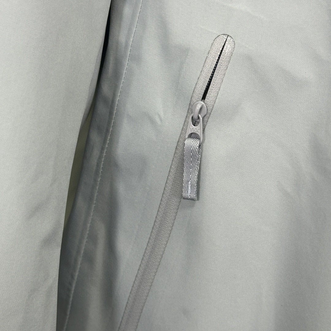 Arc'teryx Beta LT Jacket: Waterproof, Breathable, and Lightweight Shell 5 a1741795560178 4757
