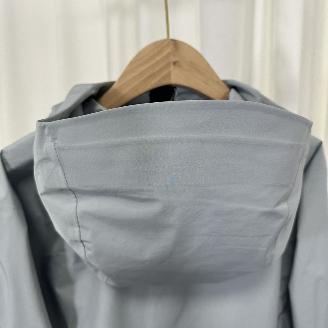 Arc'teryx Beta LT Jacket: Waterproof, Breathable, and Lightweight Shell 7 a1741795561088 6042