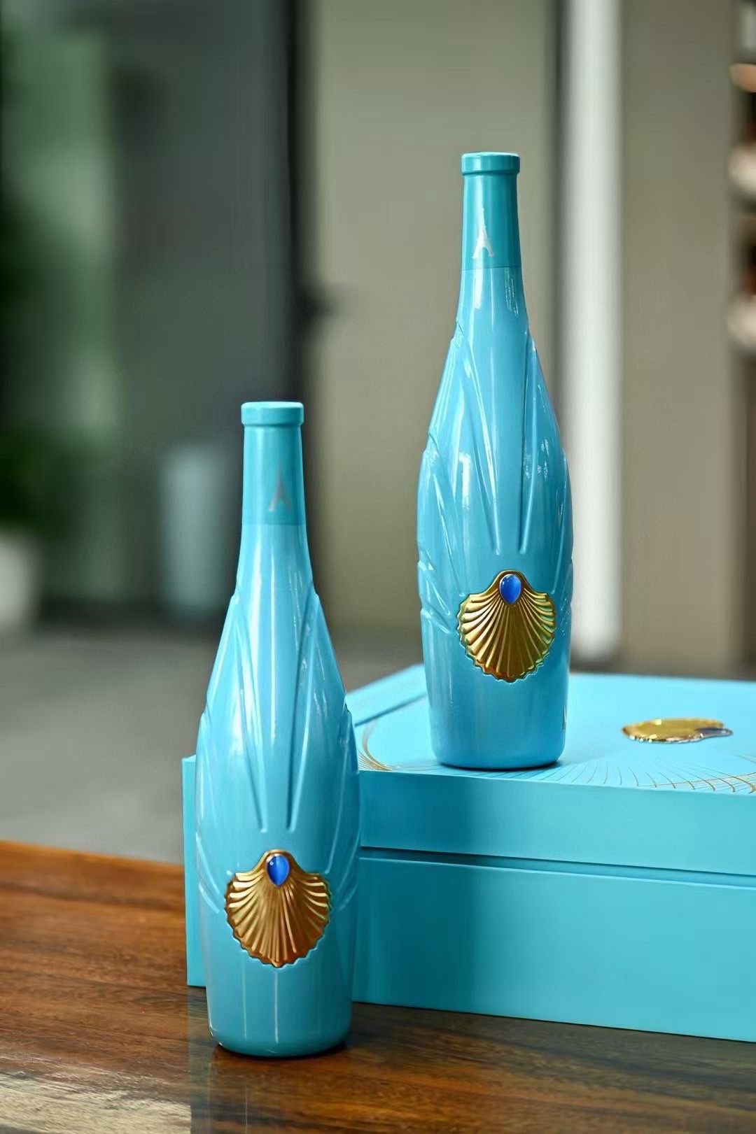 The Ocean Star Ice Soul Dry Red Wine exhibits a vivid, luminous, and dee - Comprehensive 4