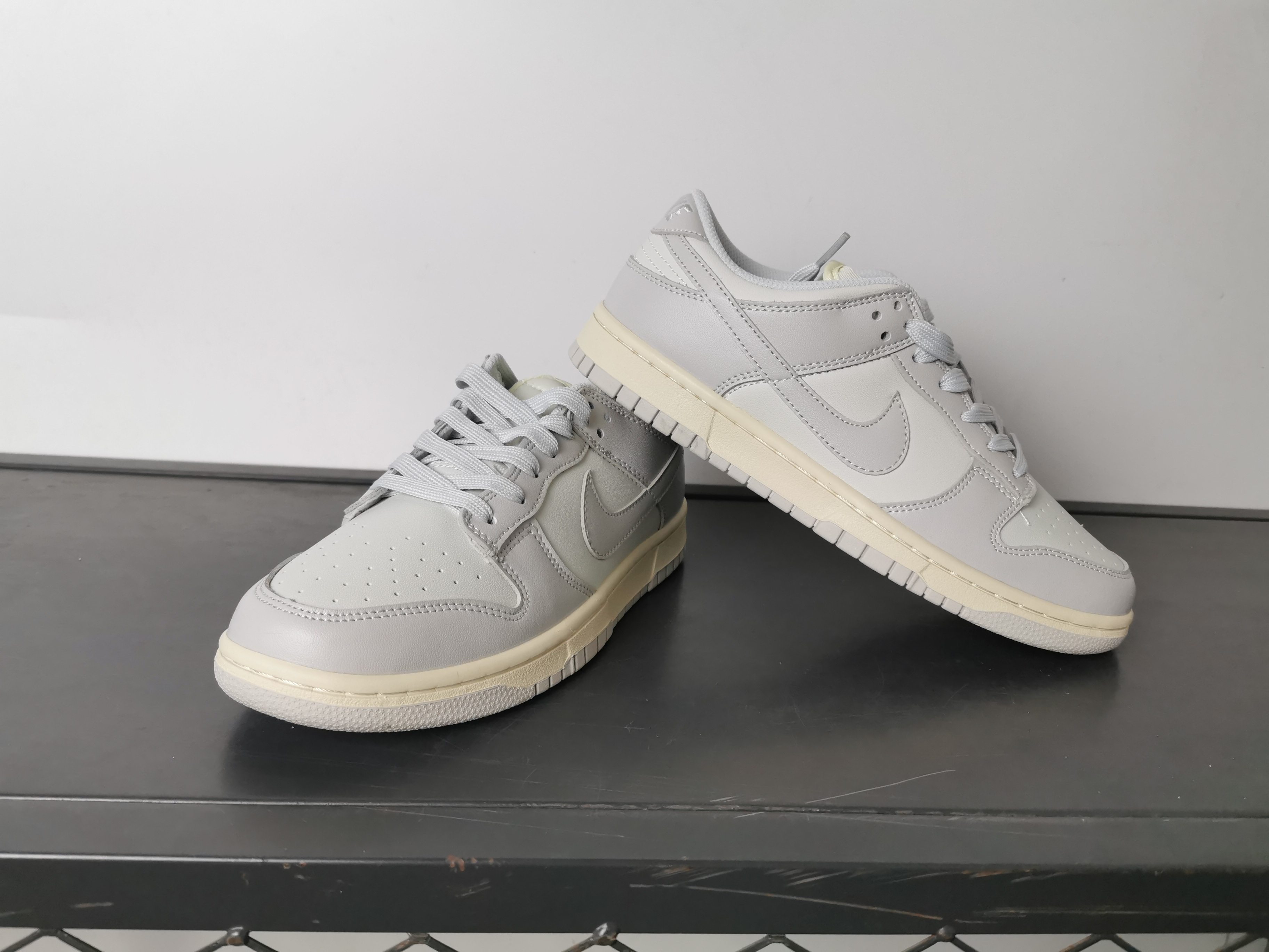 Nike SB Dunk Low Retro: Low-Top Skateboarding Shoes for Comfort & Style 7 a1745827982564 7148