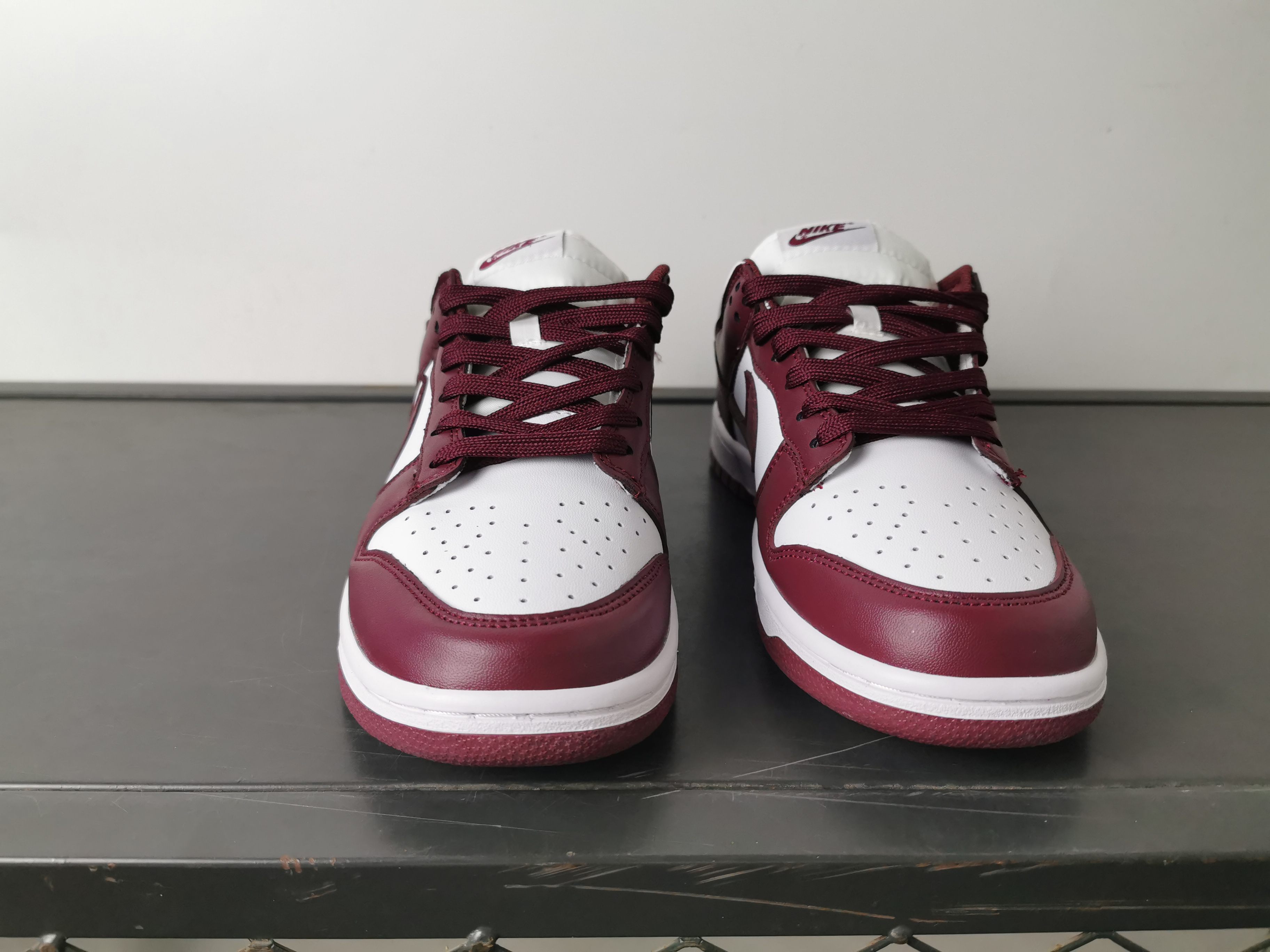 Nike SB Dunk Low Retro Bordeaux: Comfortable, Retro Style Skateboarding Shoes 3 a1745906297892 4162