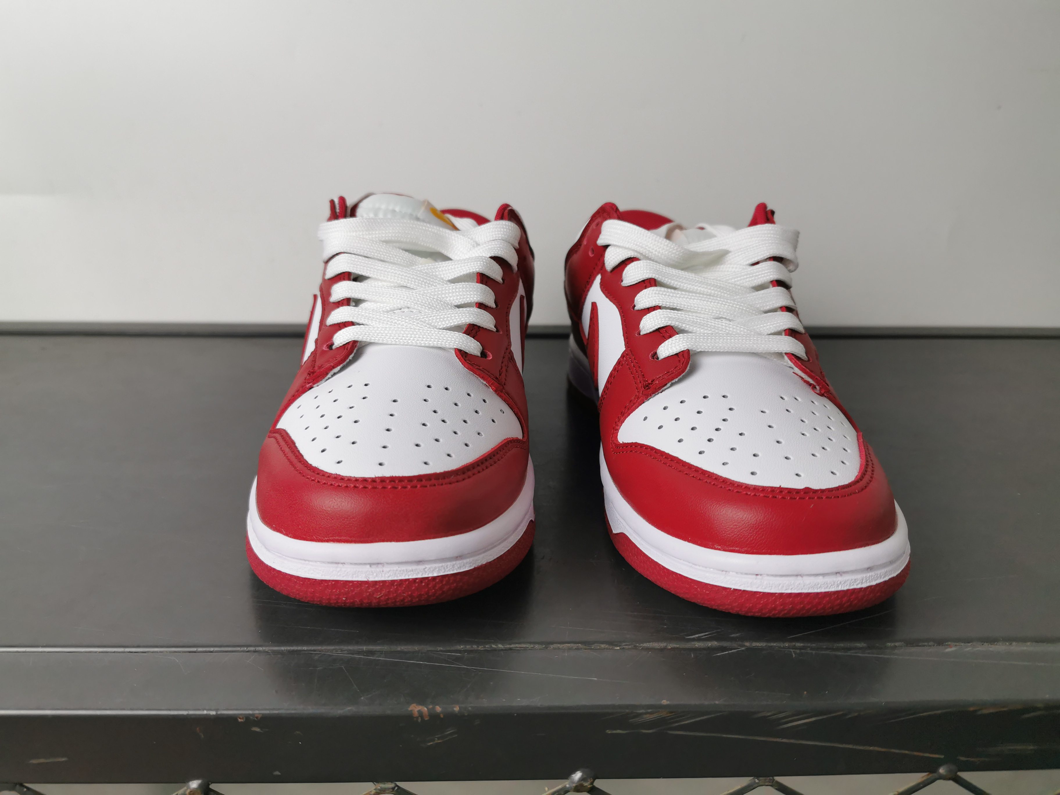 Nike SB Dunk Low Retro: Red & White, Low-Top Skateboarding Shoes 3 a1745906433169 6761