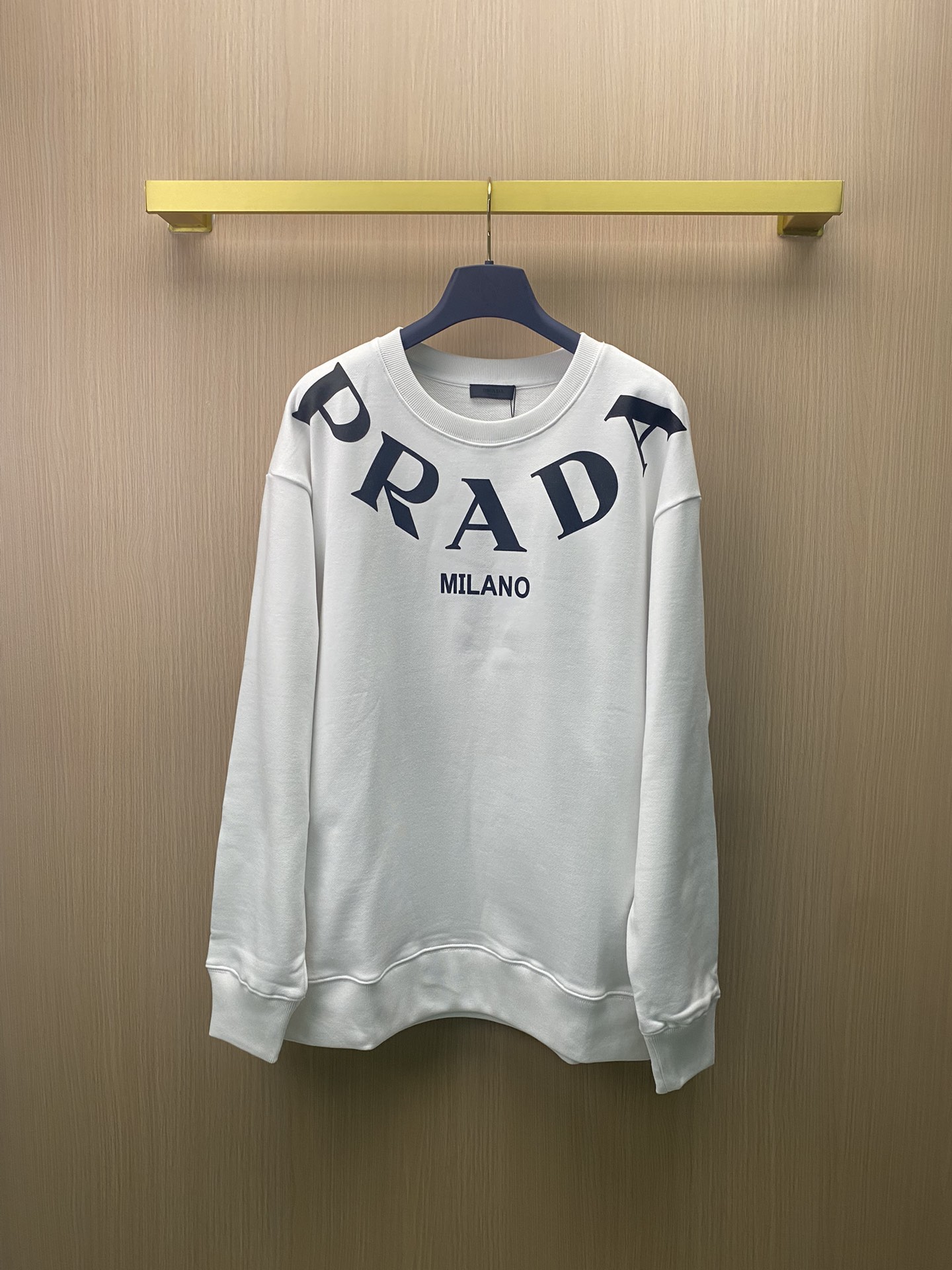 Prada nueva sudadera de cuello redondo con letras en el cuello, tela con impresión digital directa, letras de logotipo …