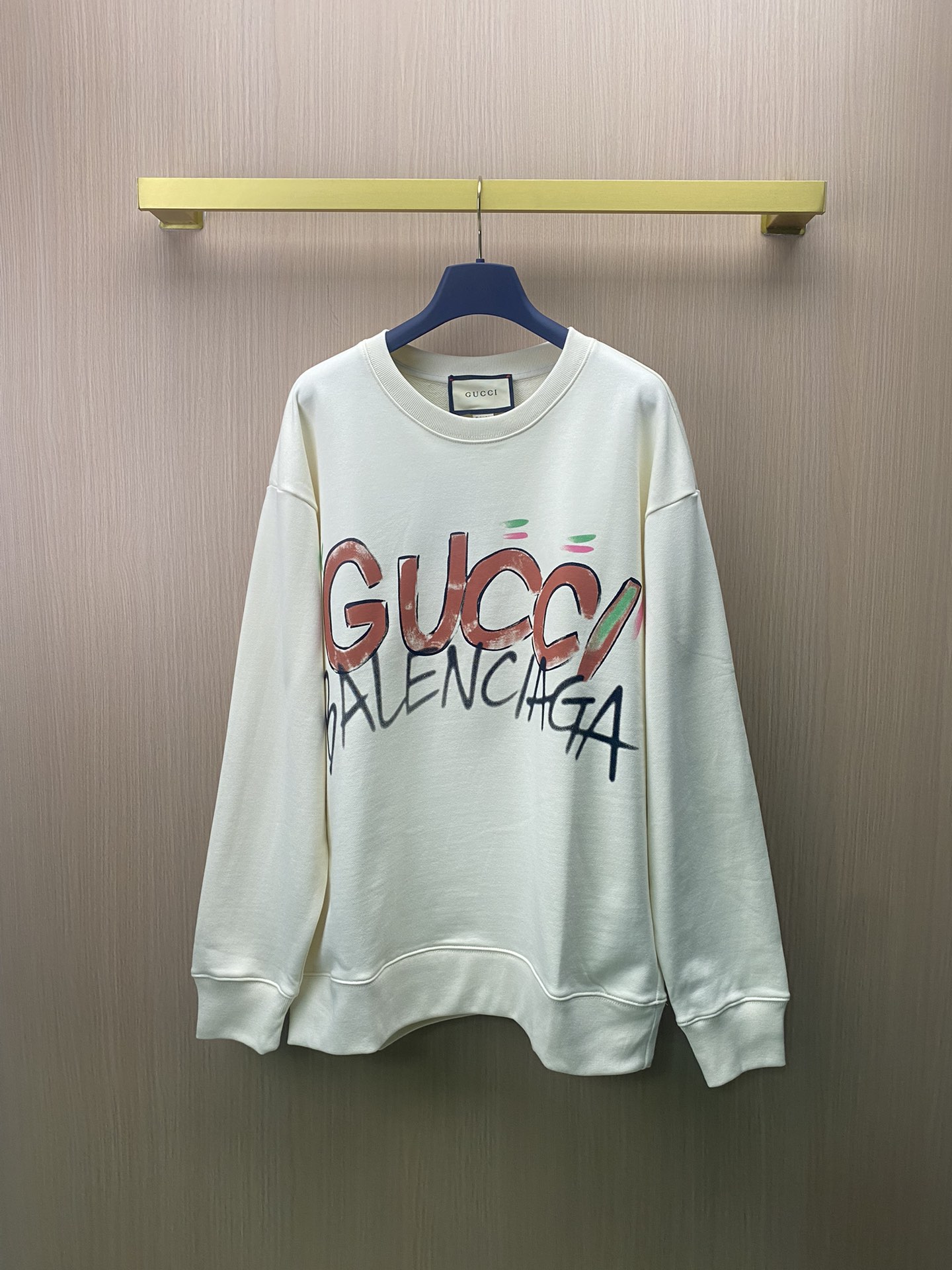 Gucci ✖️ colaboración con Balenciaga 2024 nueva sudadera con cuello redondo y logo graffiti, proceso de impresión digit…