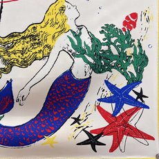 𝐂𝐡𝐚𝐧𝐞𝐥 • 𝟐𝟔𝐌《海底世界》Size:90x90cm 100%斜纹真丝 以海洋为主题,轻薄柔软,佩戴舒适。图案饰 𝐂𝐡𝐚𝐧𝐞𝐥 • 𝟐𝟔𝐌《海底世界》Size:90x90cm 100%斜纹真丝 以海洋为主题,轻薄柔软,佩戴舒适。图案饰