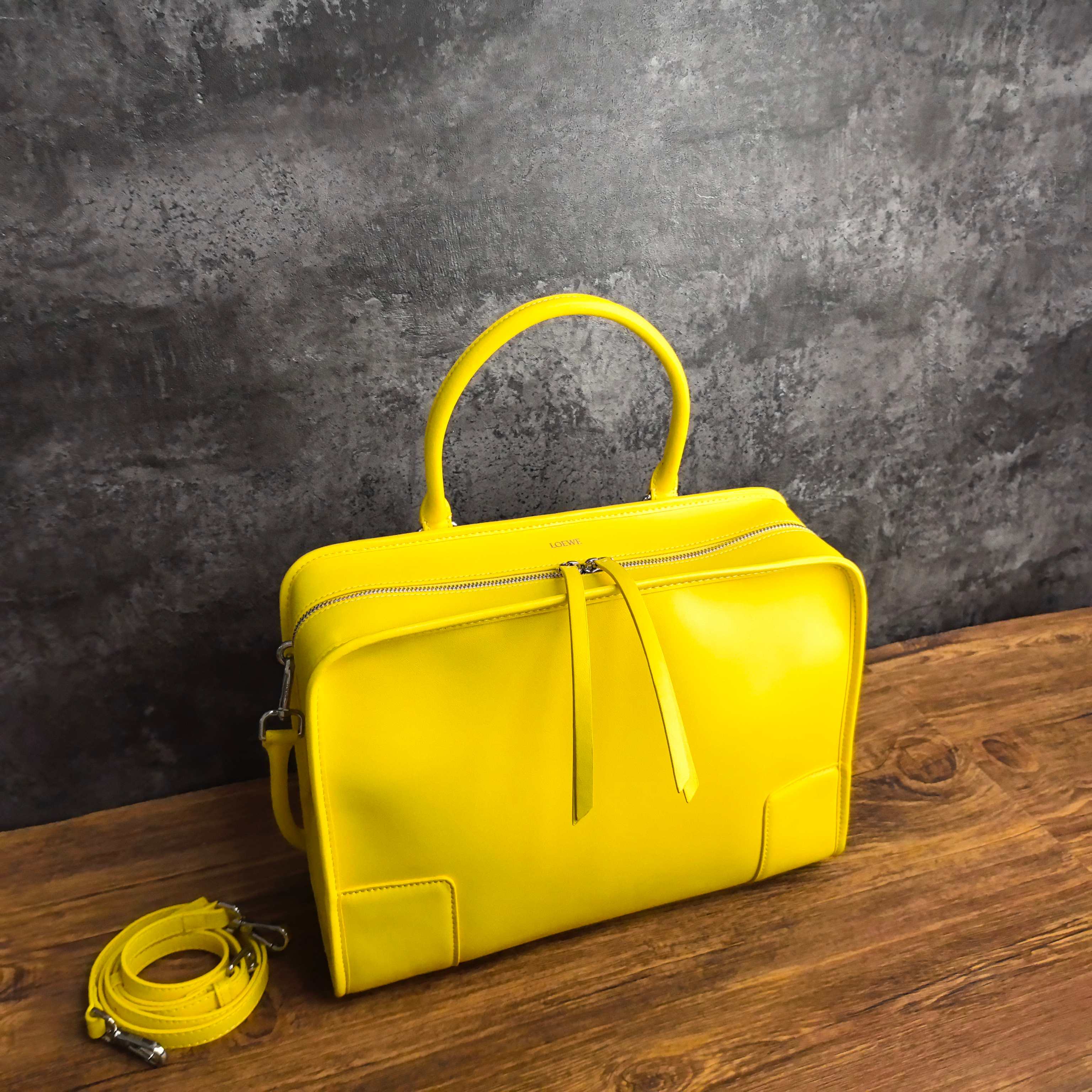 LOEWE bag Free shipping for large size — photo 2