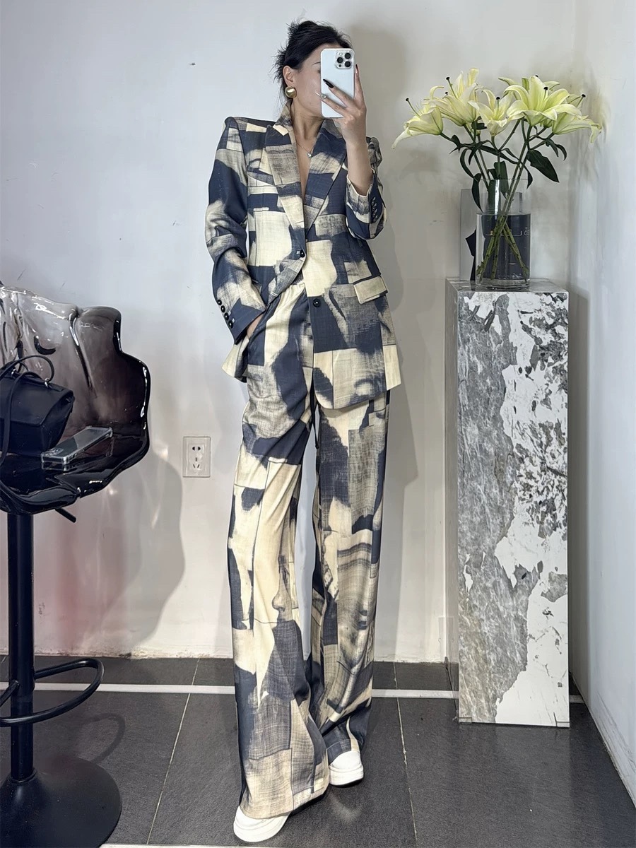 High-Quality Female Suit Sets for 2024 Fashion: P748 Exchange Support & Big Money - 图片 2