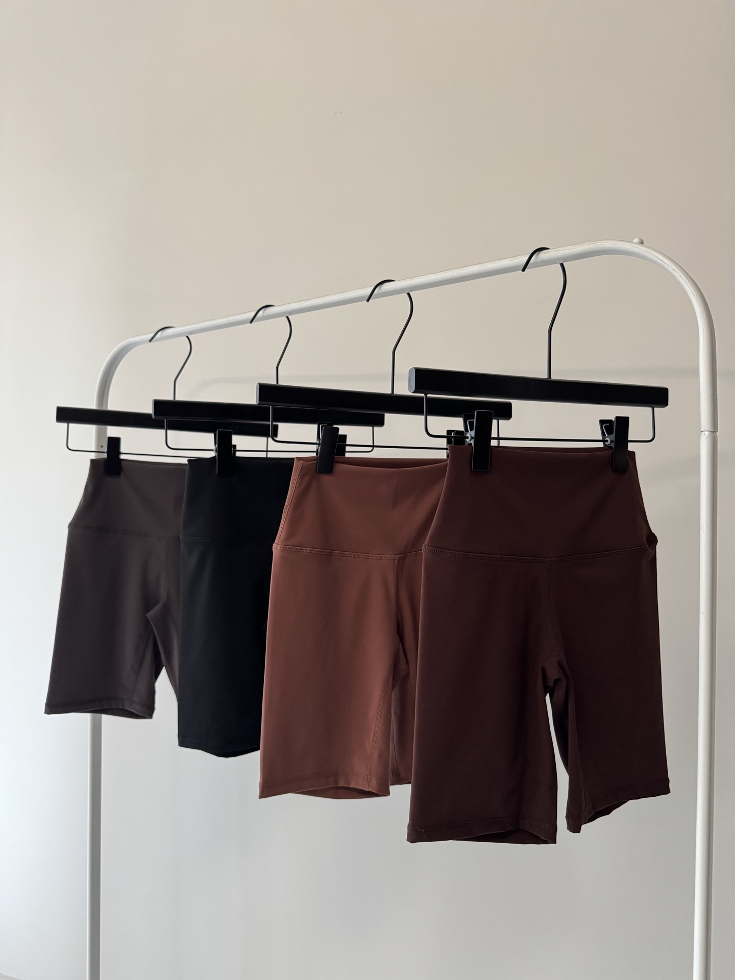 Lulu Shorts Lululemon Align Women's 6 Lulu Shorts yoga