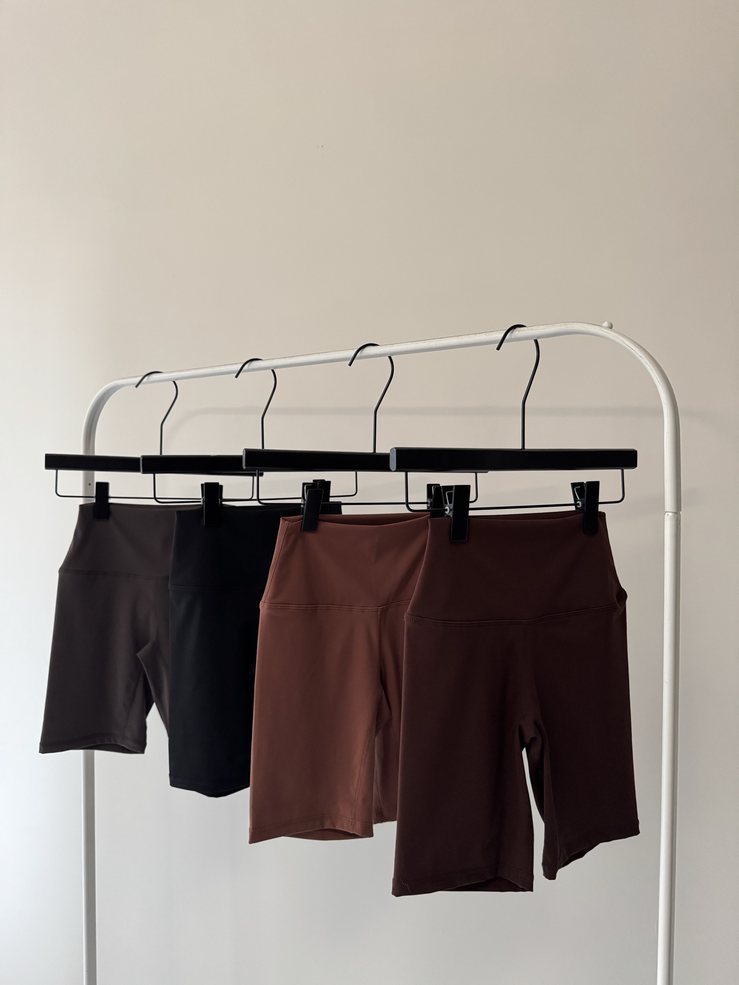 Lulu Shorts Lululemon Align Women's 6 Lulu Shorts yoga